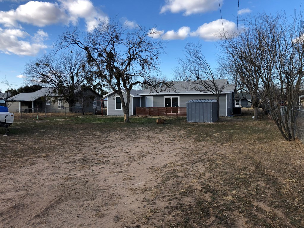 109 Belaire Avenue Property Photo 31