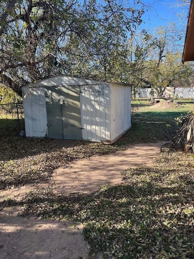 2502 North Street Property Photo 1