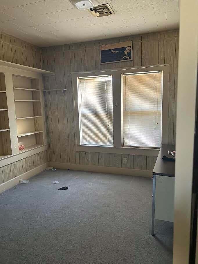 2502 North Street Property Photo 5