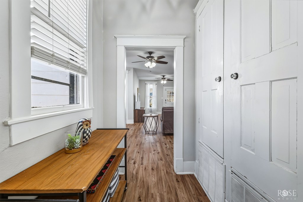 309 S Washington Street Property Photo 17