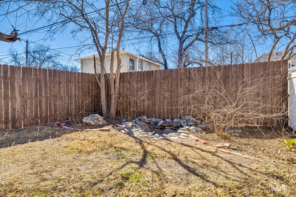 309 S Washington Street Property Photo 33