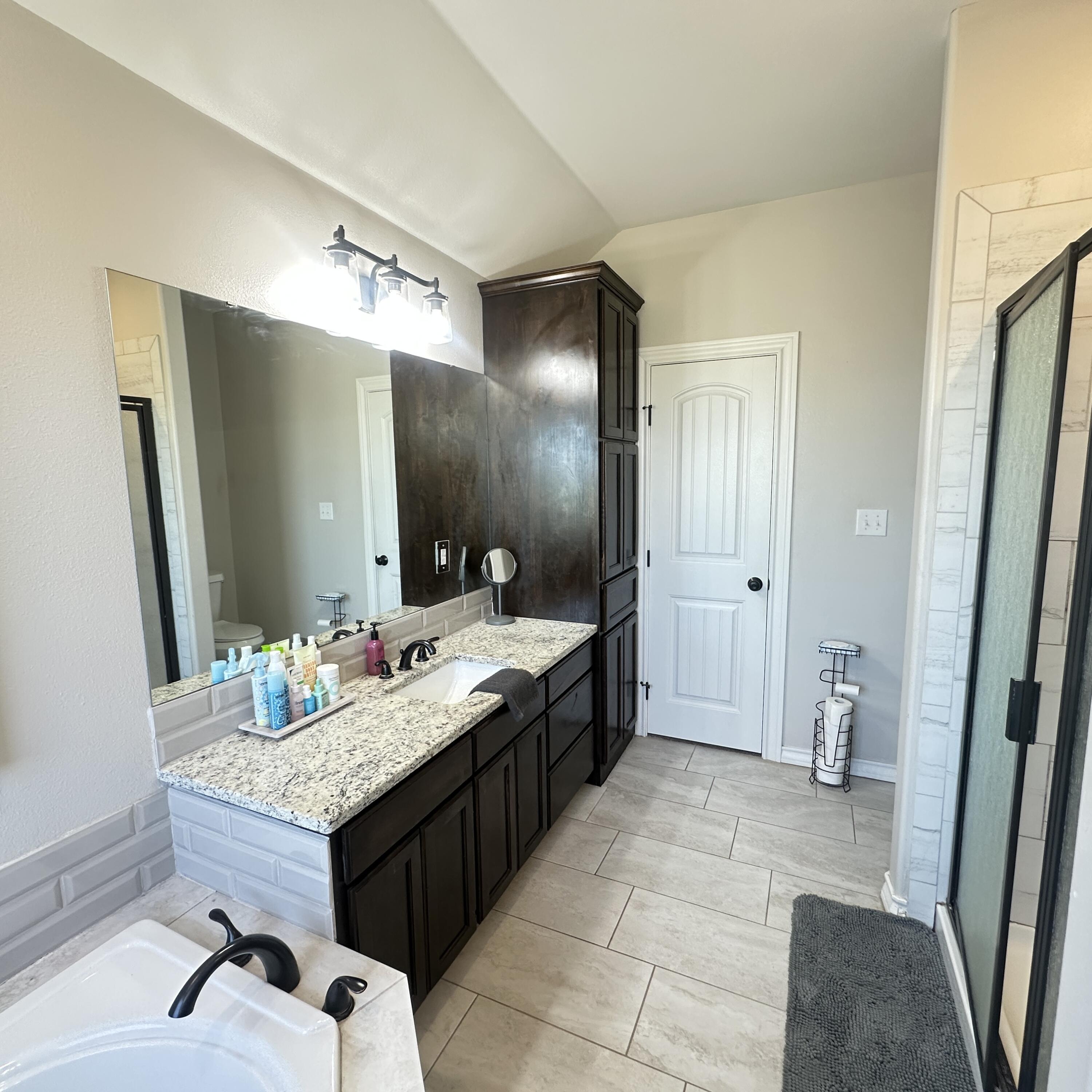 8482 Lynx Lane Property Photo 12