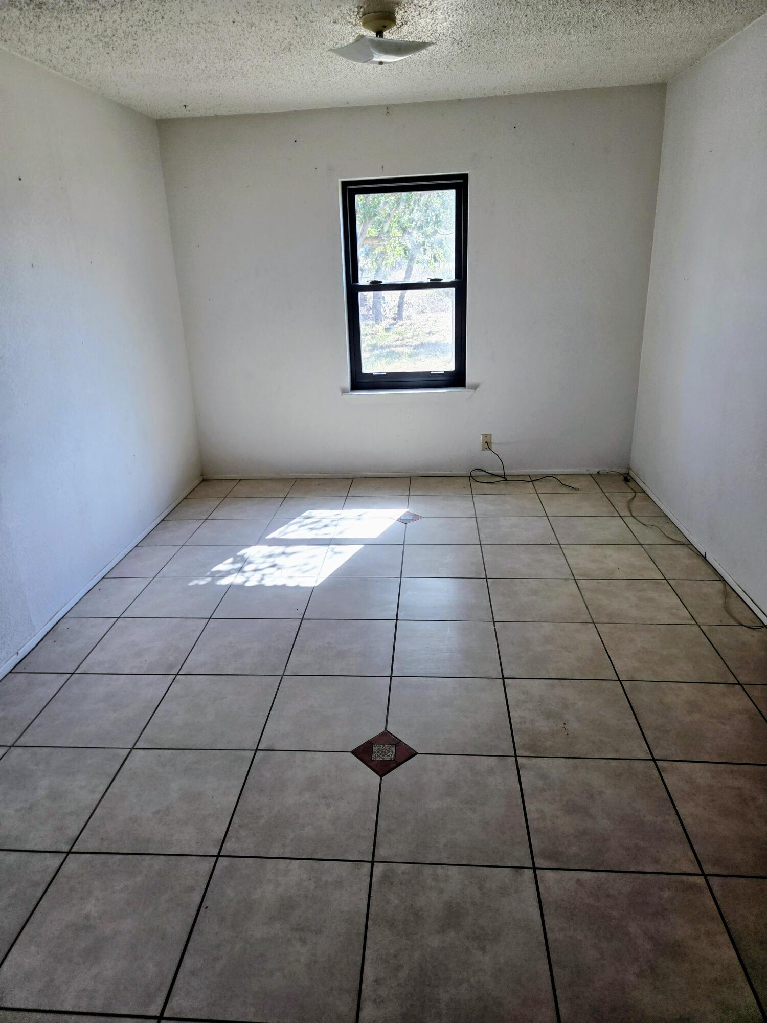 1111 Mccall Street Property Photo 5
