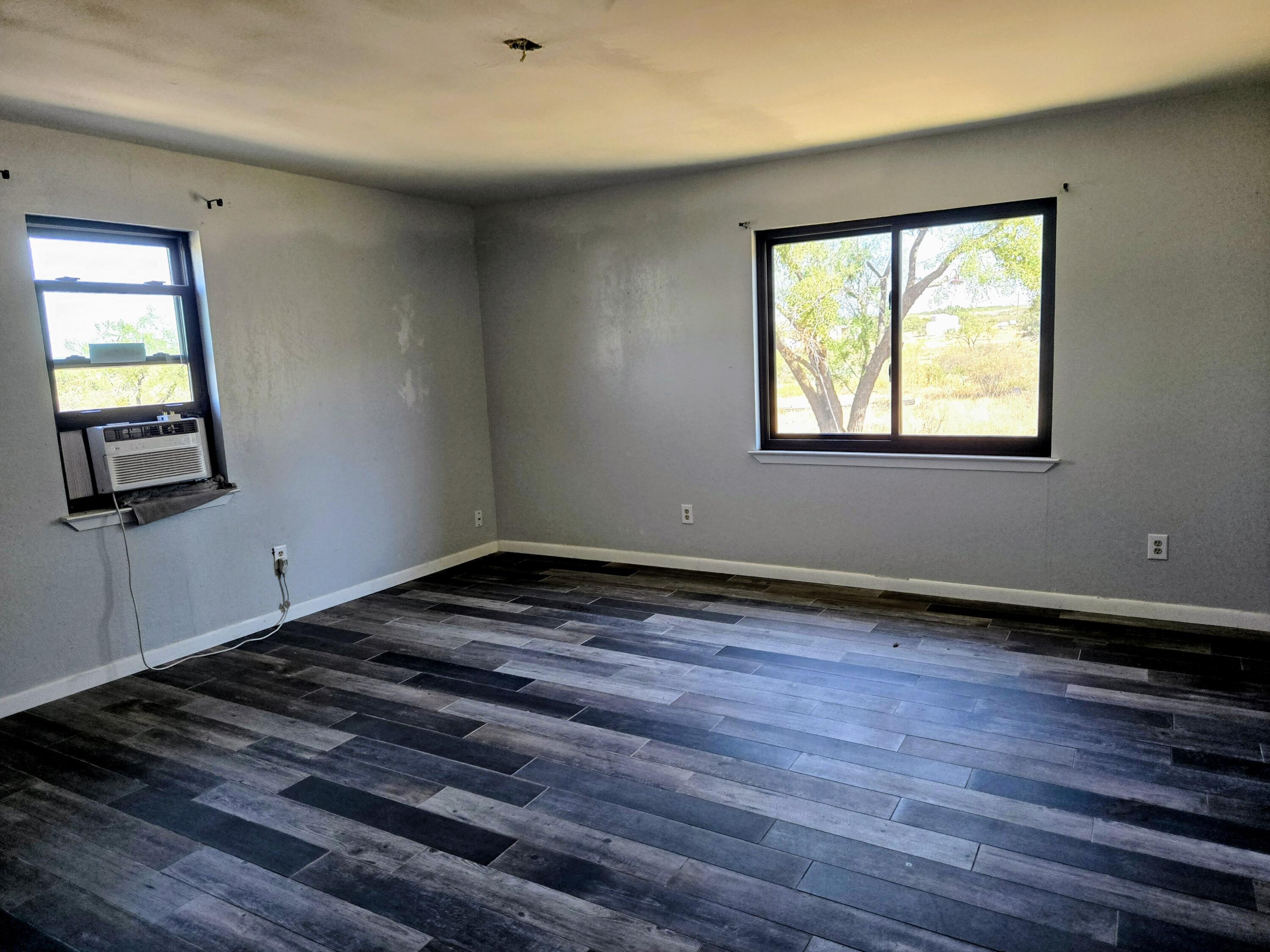 1111 Mccall Street Property Photo 7