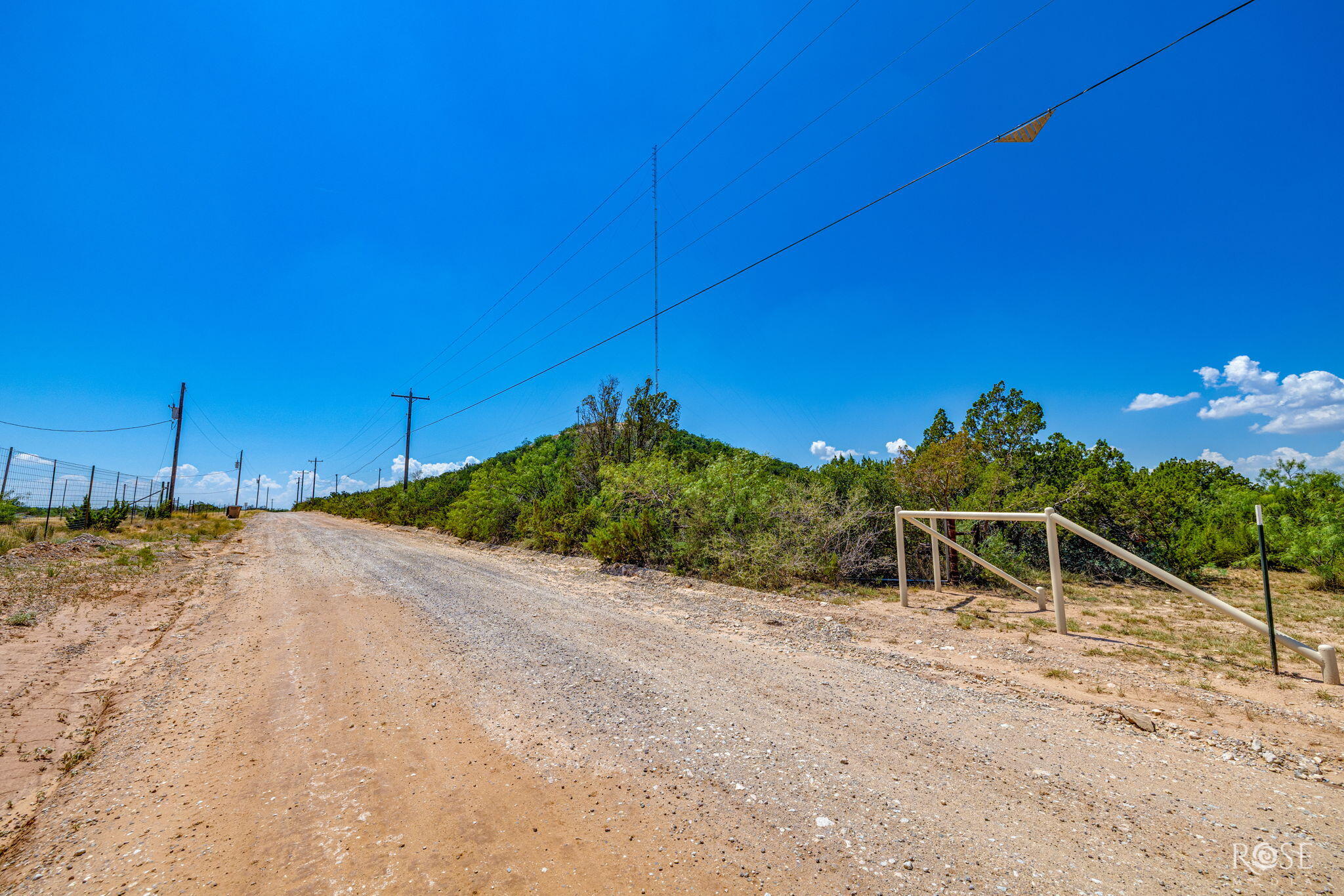 2554 Winger Road Property Photo 14