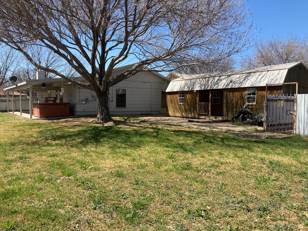1610 Parker Street Property Photo 23