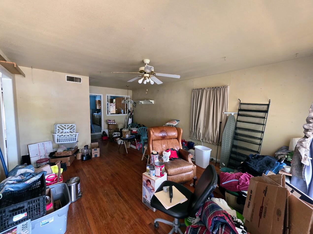2407 Freeland Avenue Property Photo 4