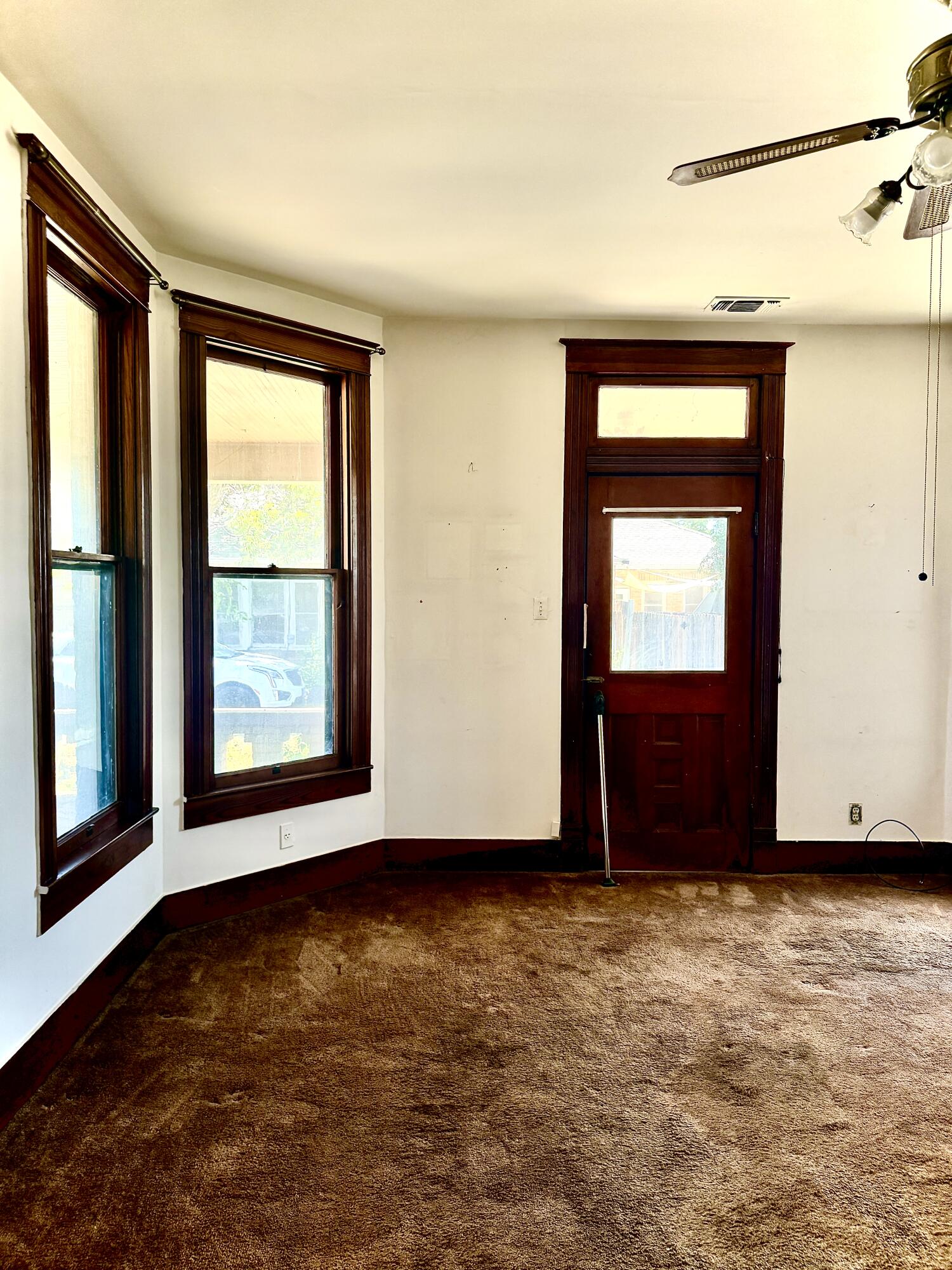 425 N Washington Street Property Photo 15