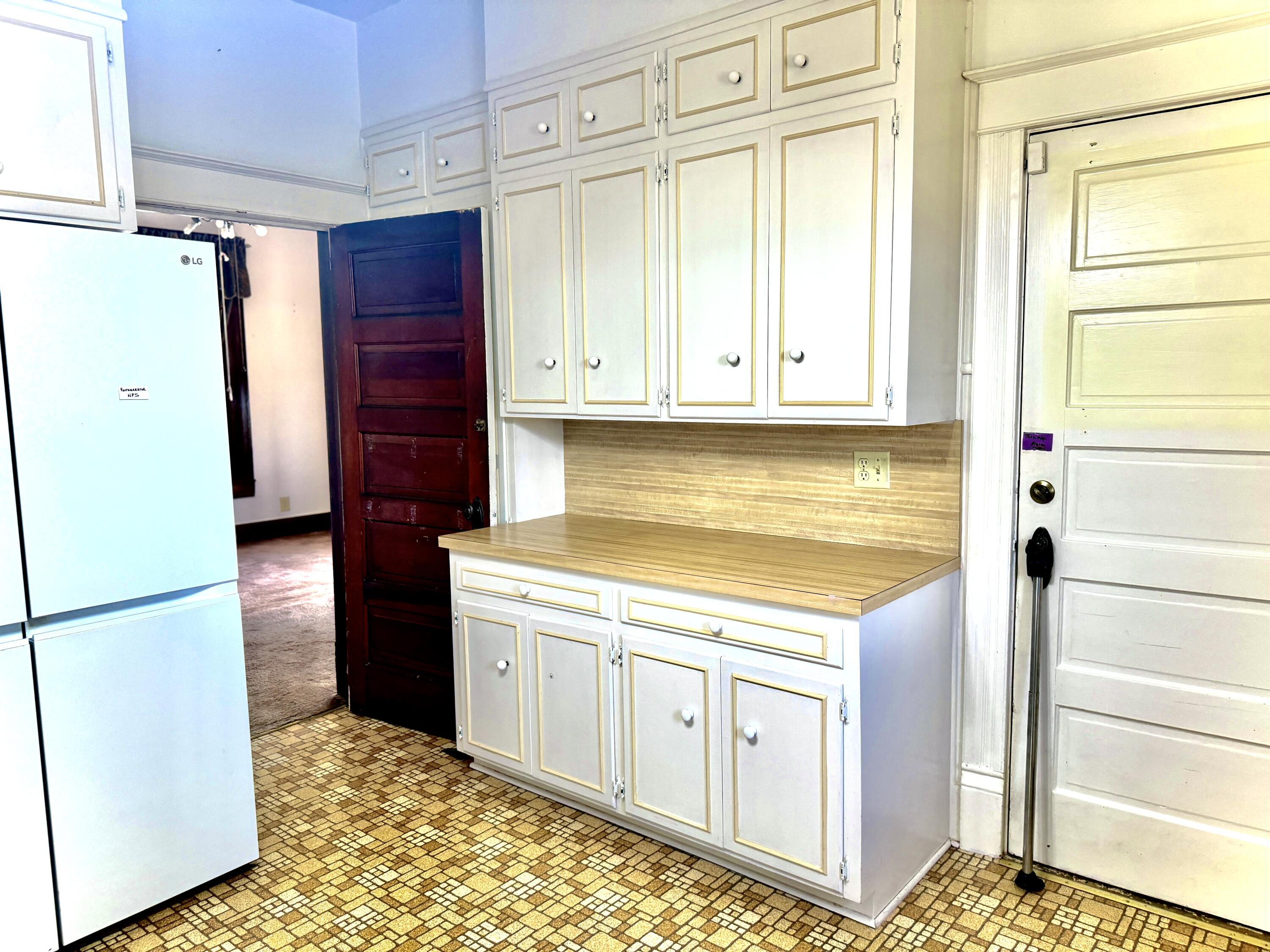 425 N Washington Street Property Photo 21