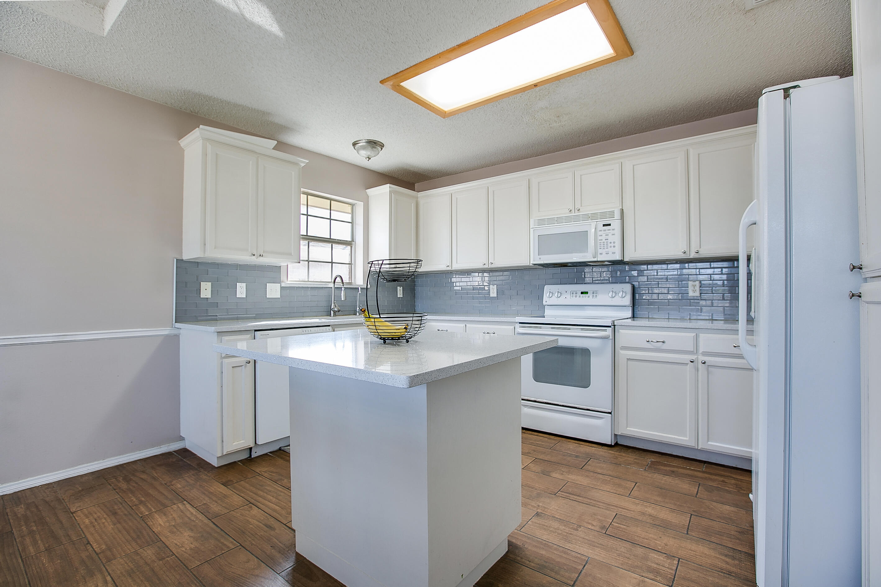 4929 Royal Oak Drive Property Photo 16