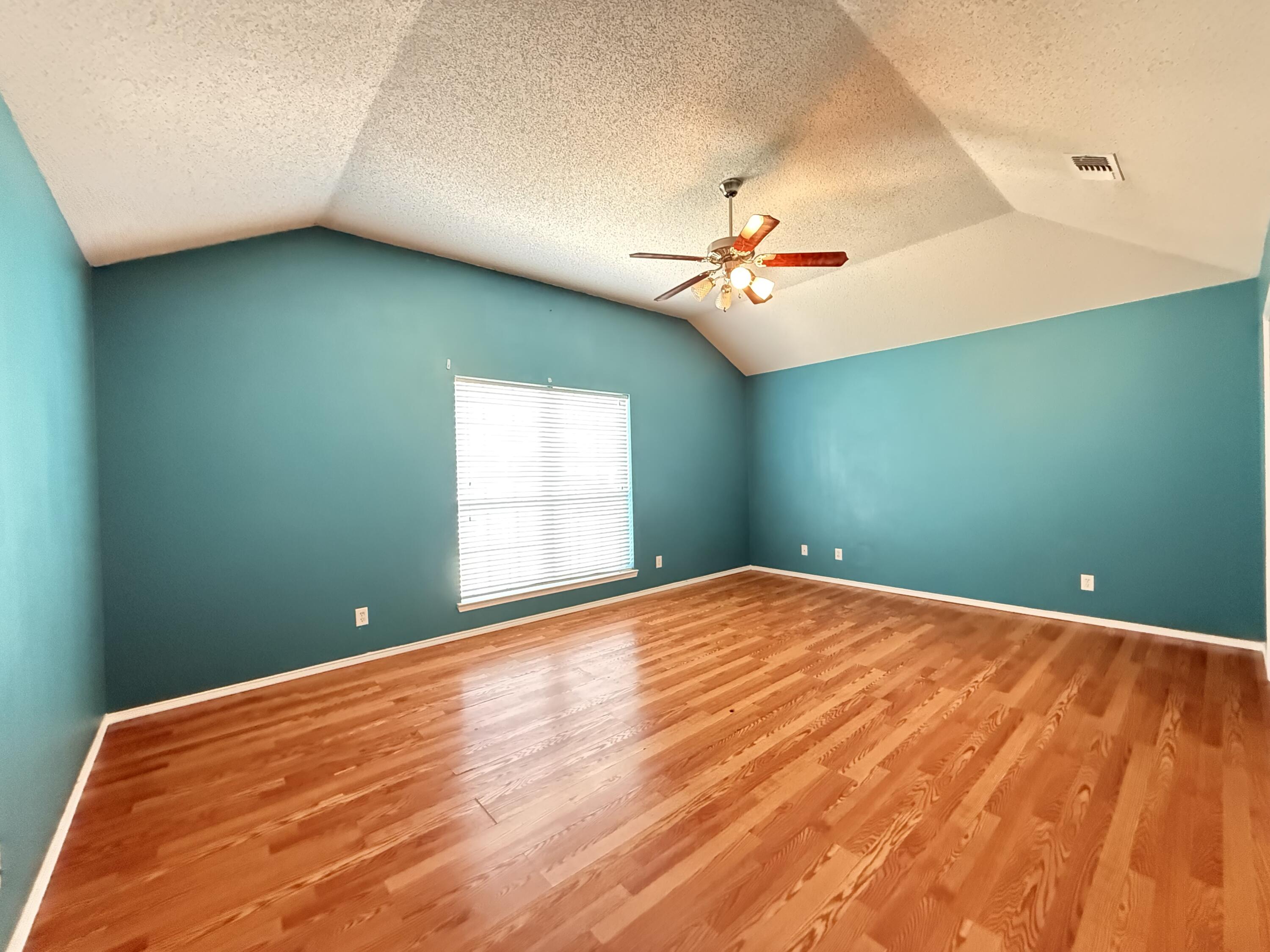 4929 Royal Oak Drive Property Photo 21