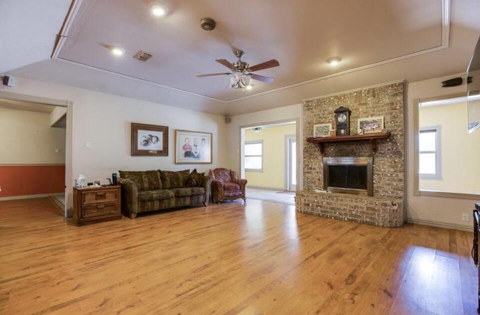3713 Tridens Trail Property Photo 4