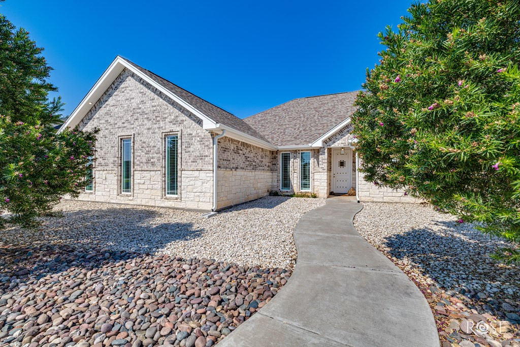 4745 Karsten Creek Drive Property Photo 3