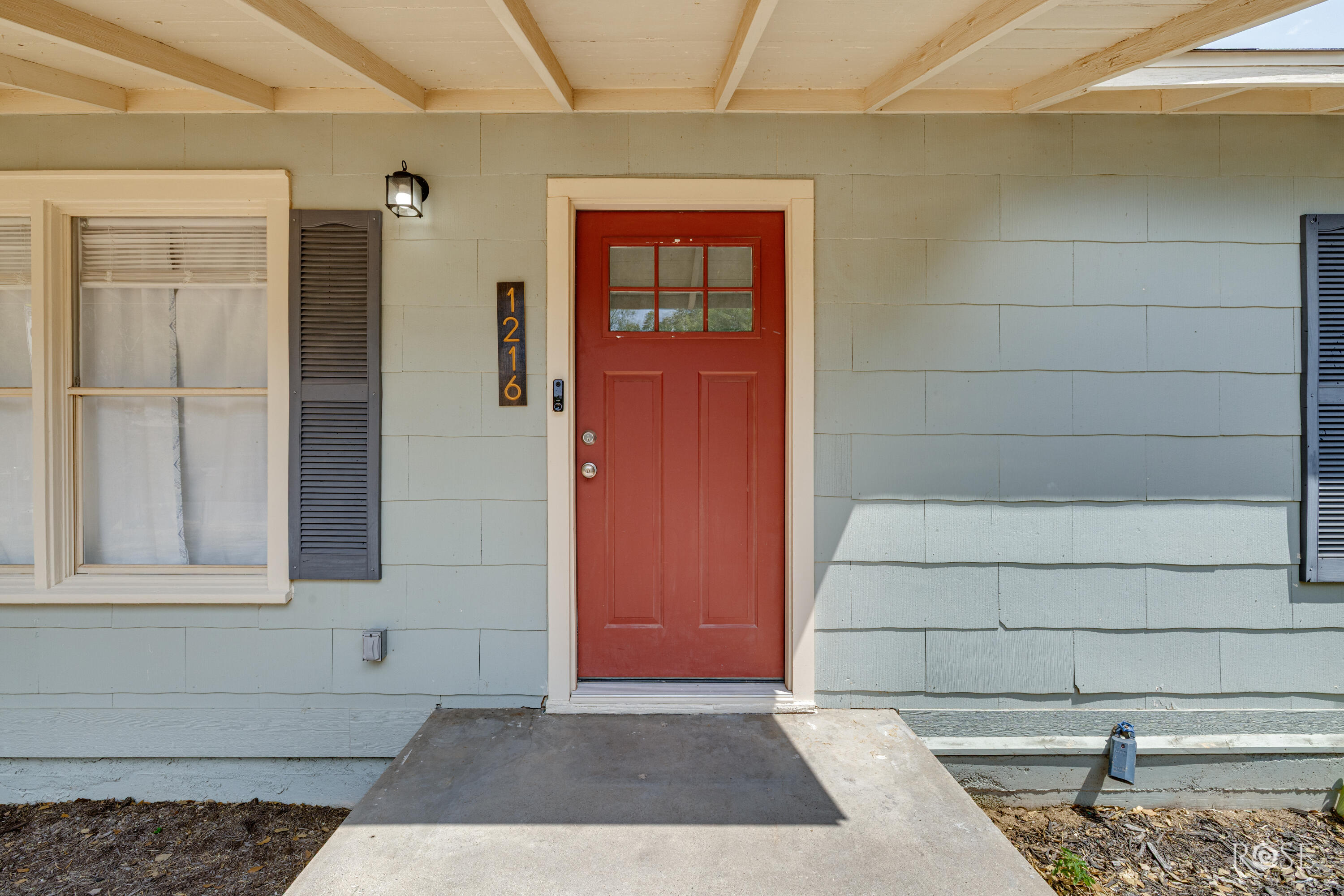 1216 Linda Lee Drive Property Photo 6
