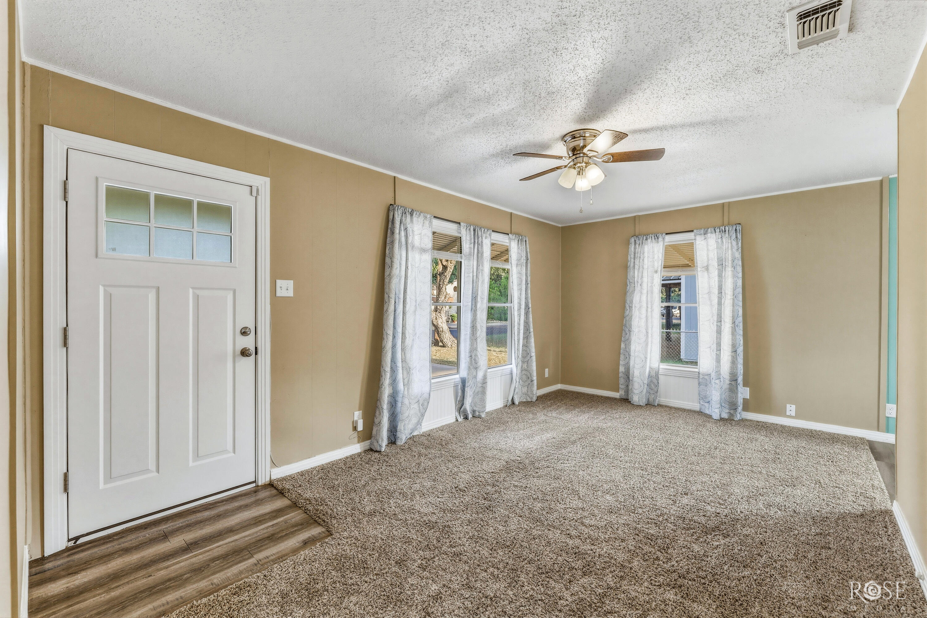 1216 Linda Lee Drive Property Photo 8