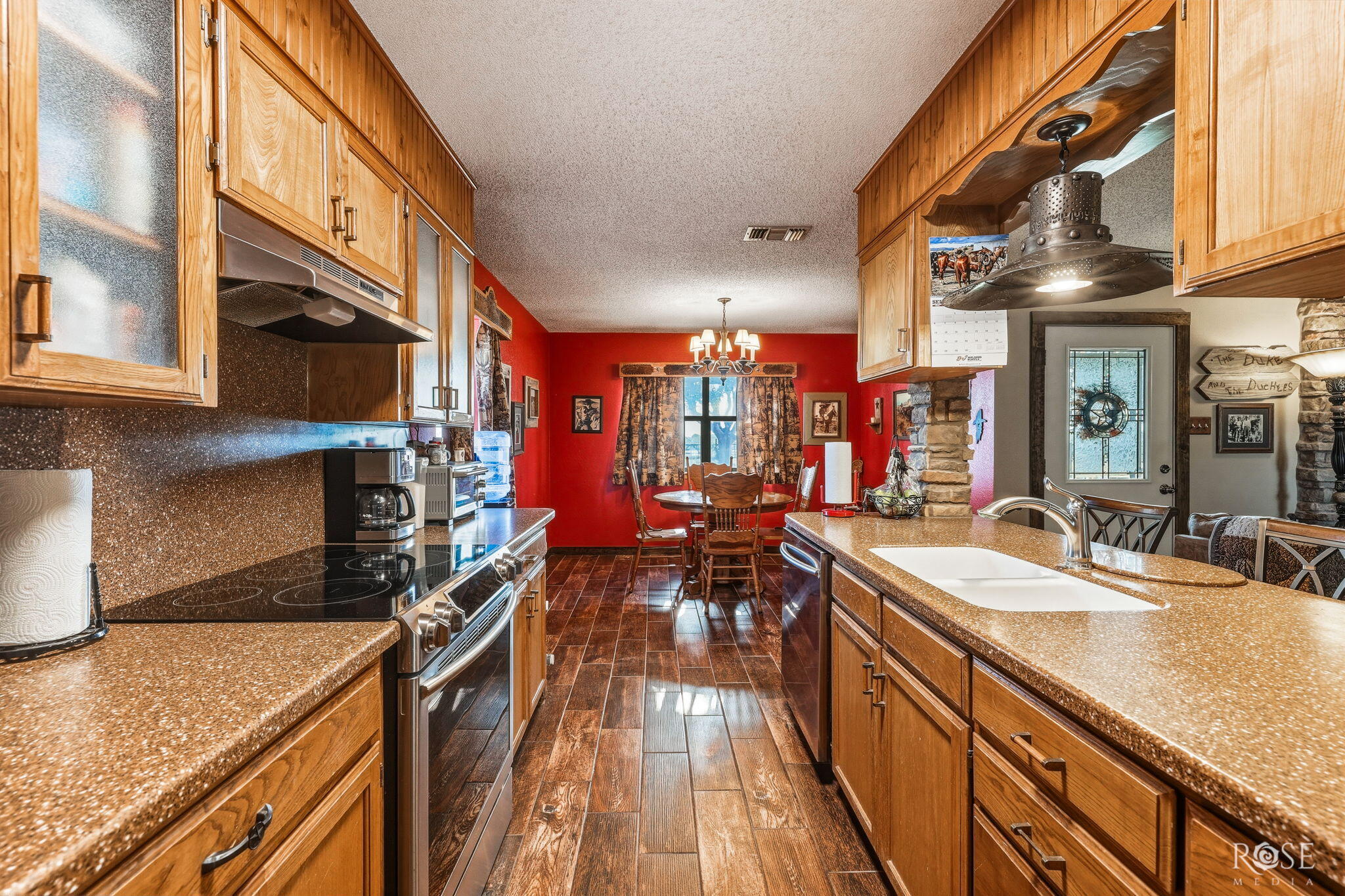 5601 Mullins Crossing Road Property Photo 11
