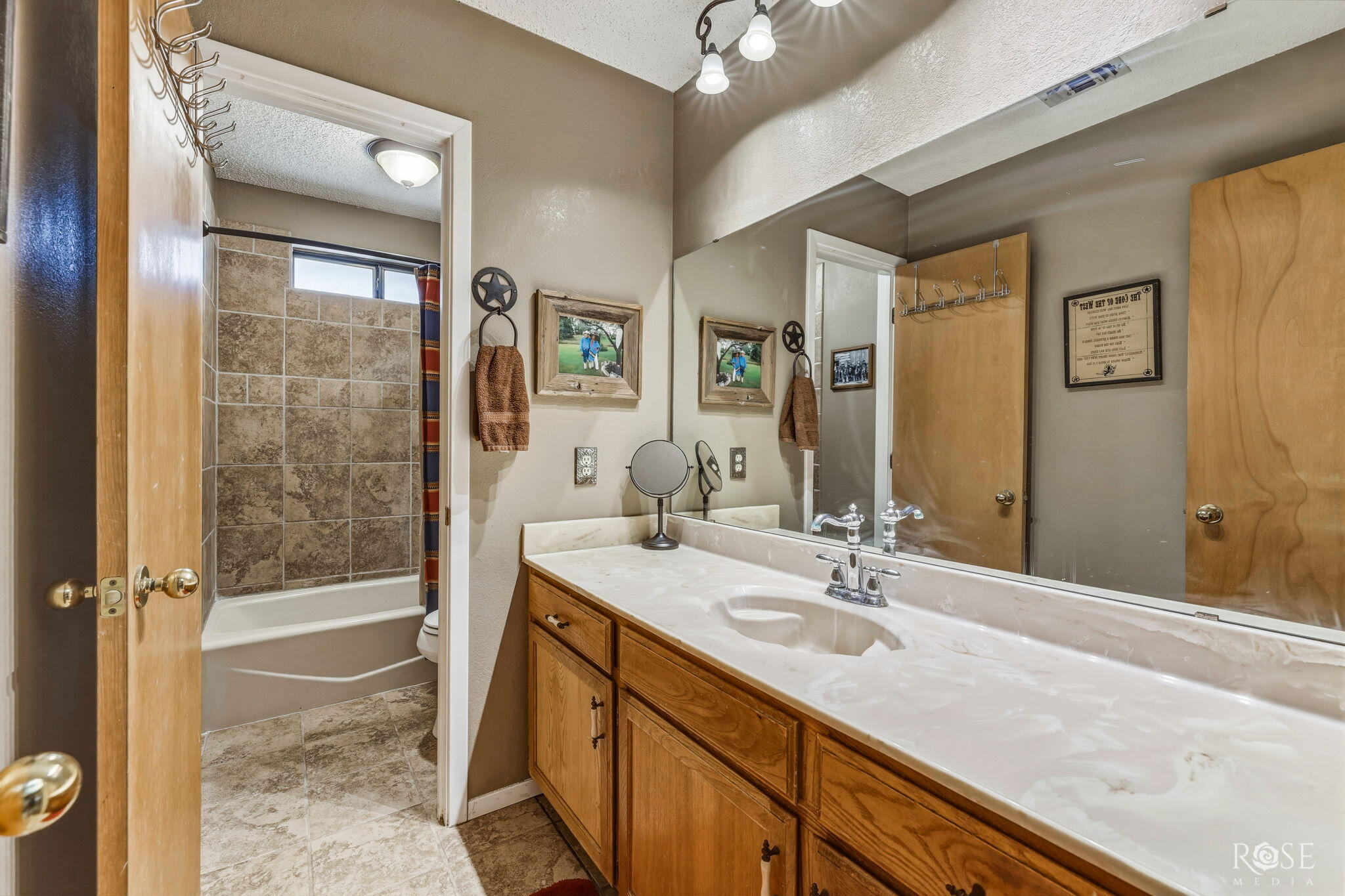 5601 Mullins Crossing Road Property Photo 17