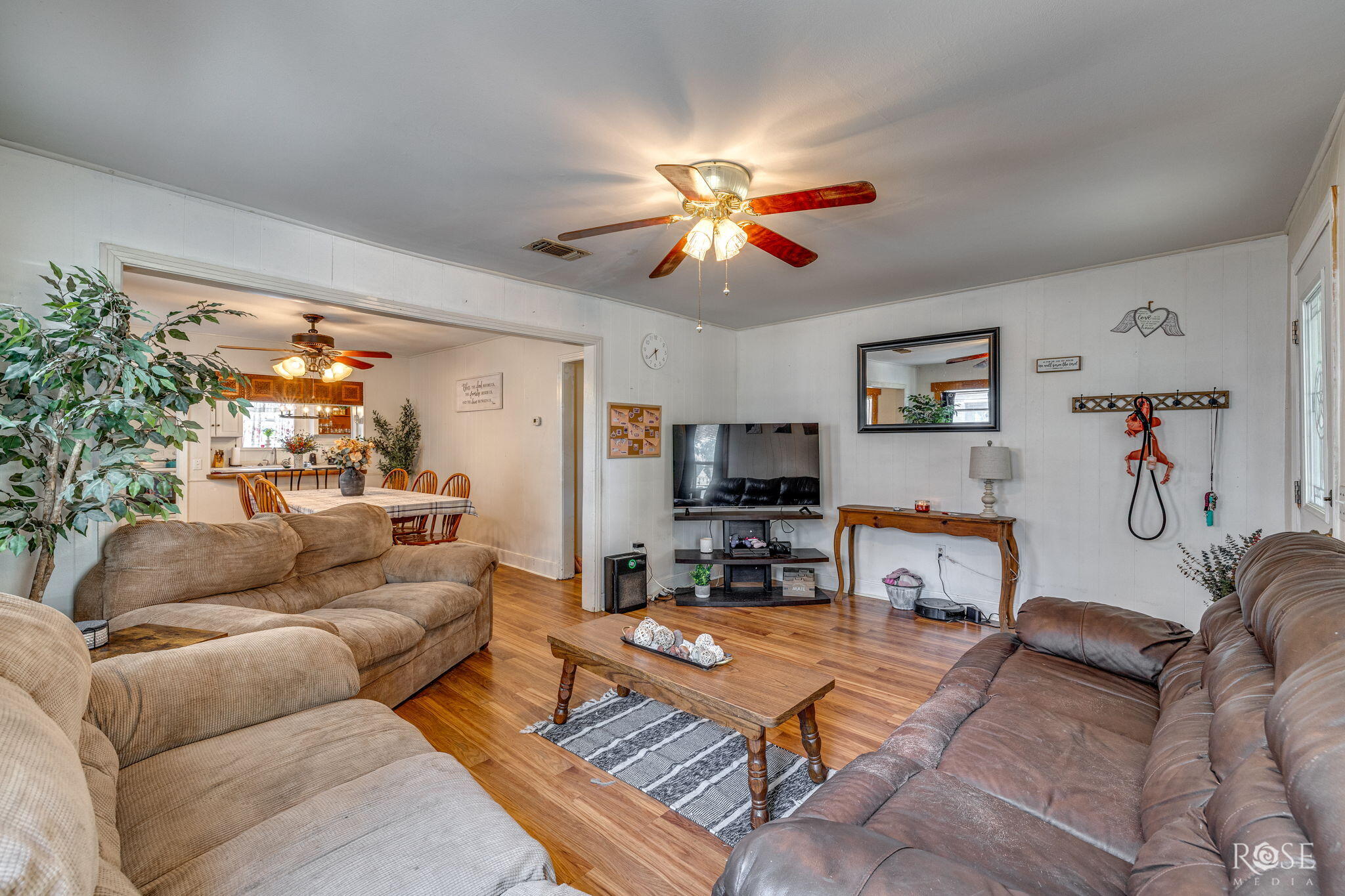 208 Lipan Drive Property Photo 8