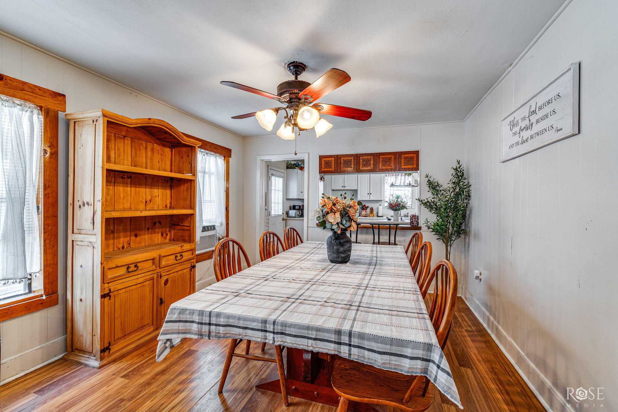 208 Lipan Drive Property Photo 9