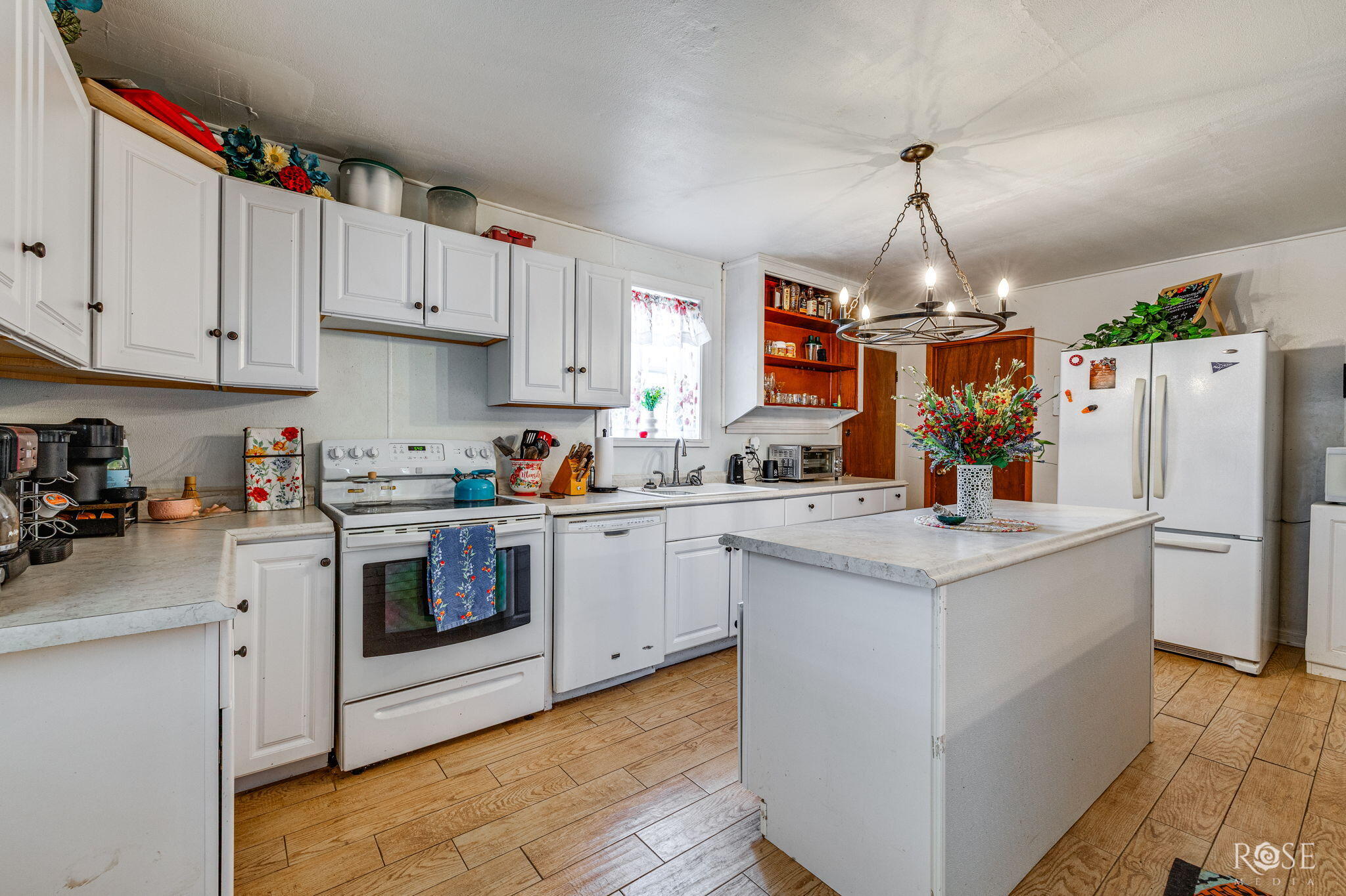 208 Lipan Drive Property Photo 11