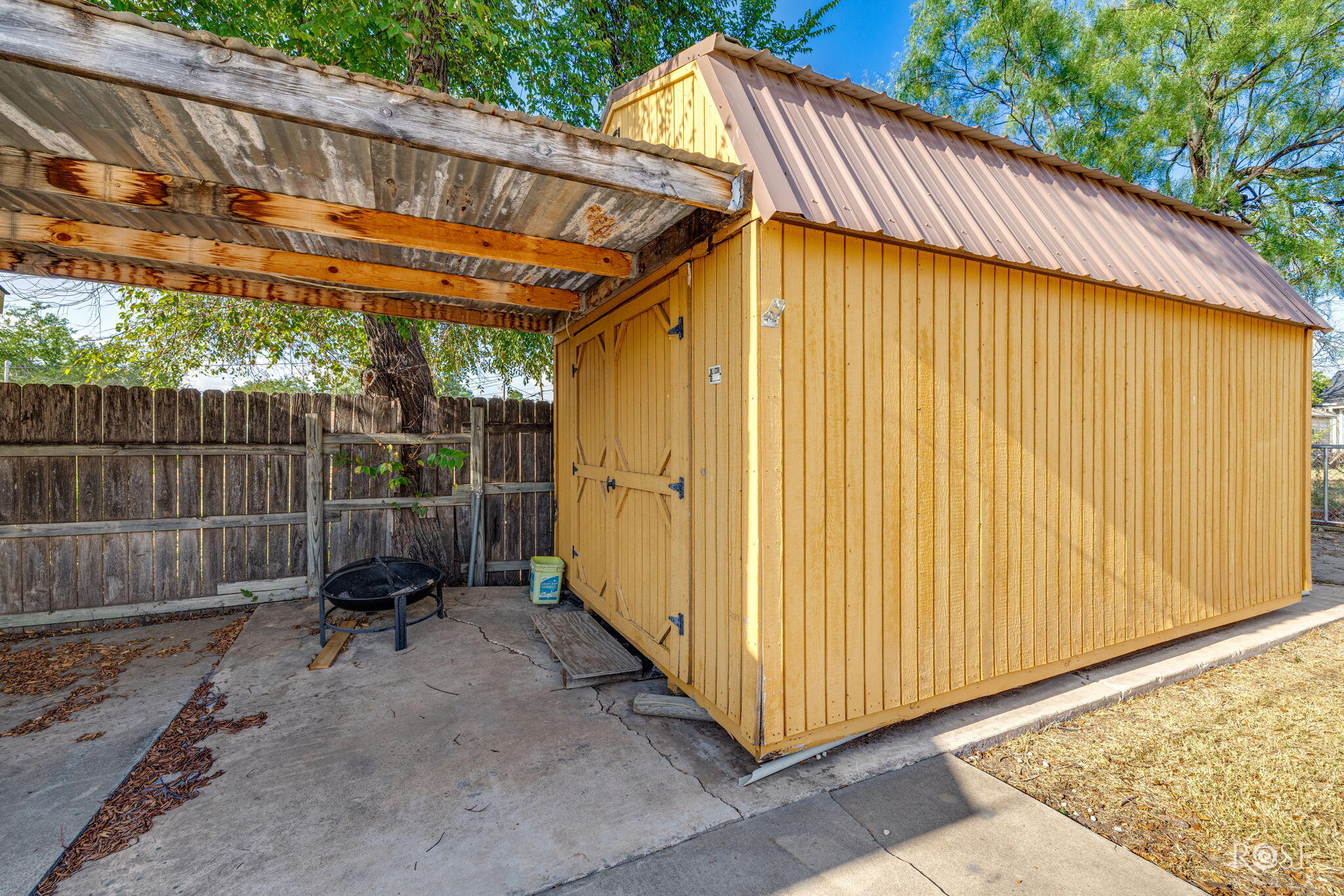 208 Lipan Drive Property Photo 30