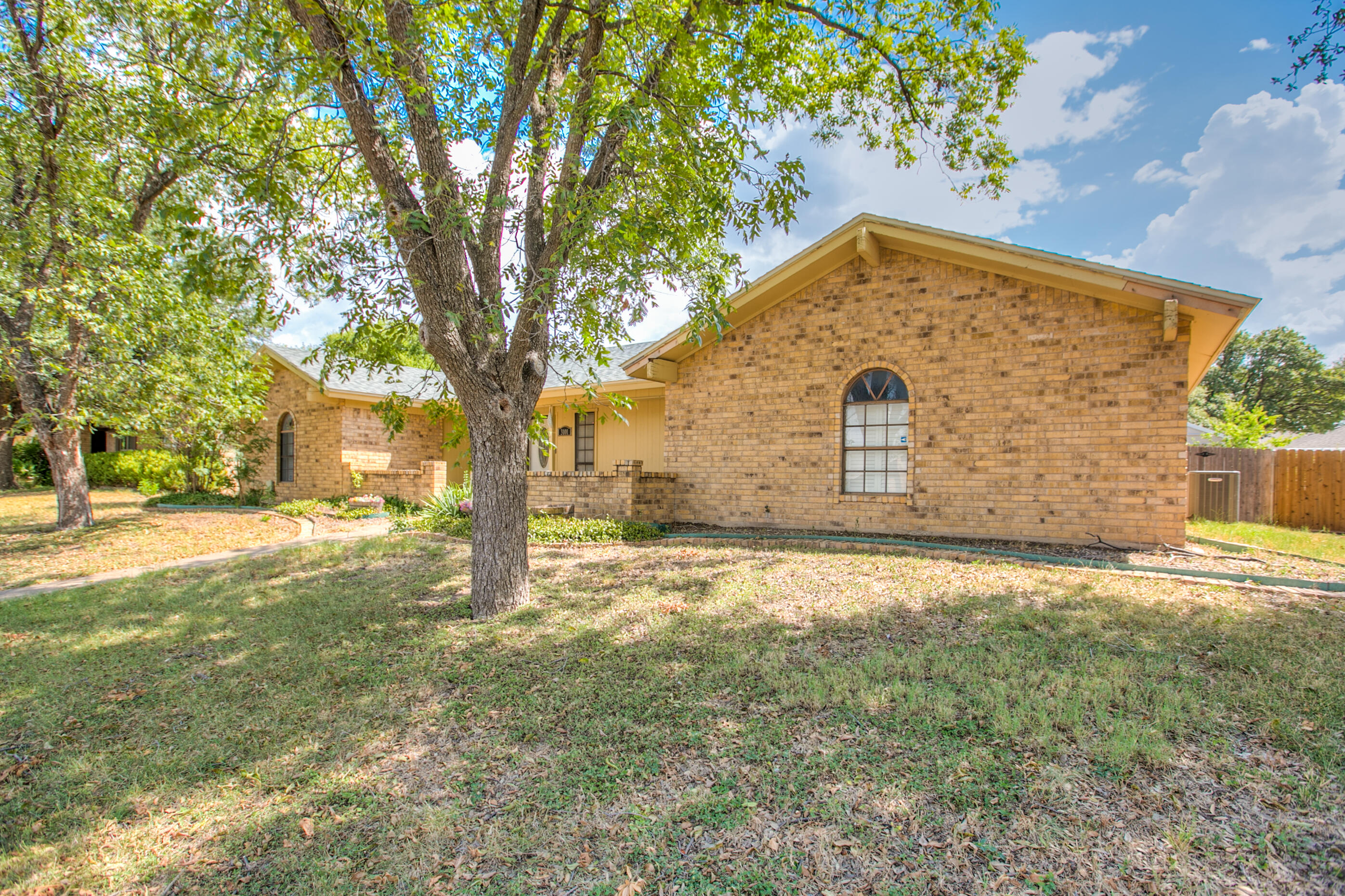3101 Timber Ridge Drive Property Photo 4