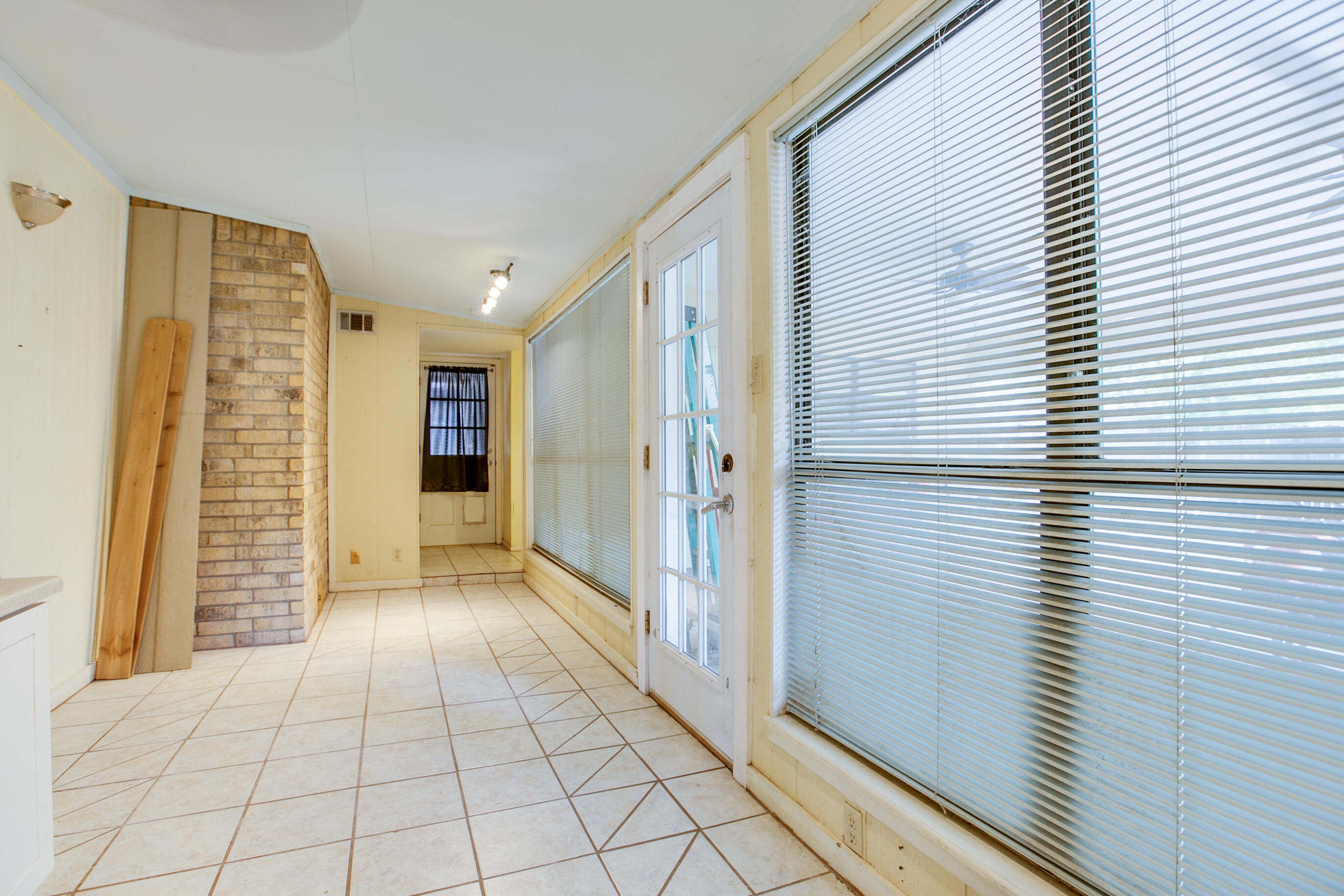 3101 Timber Ridge Drive Property Photo 13