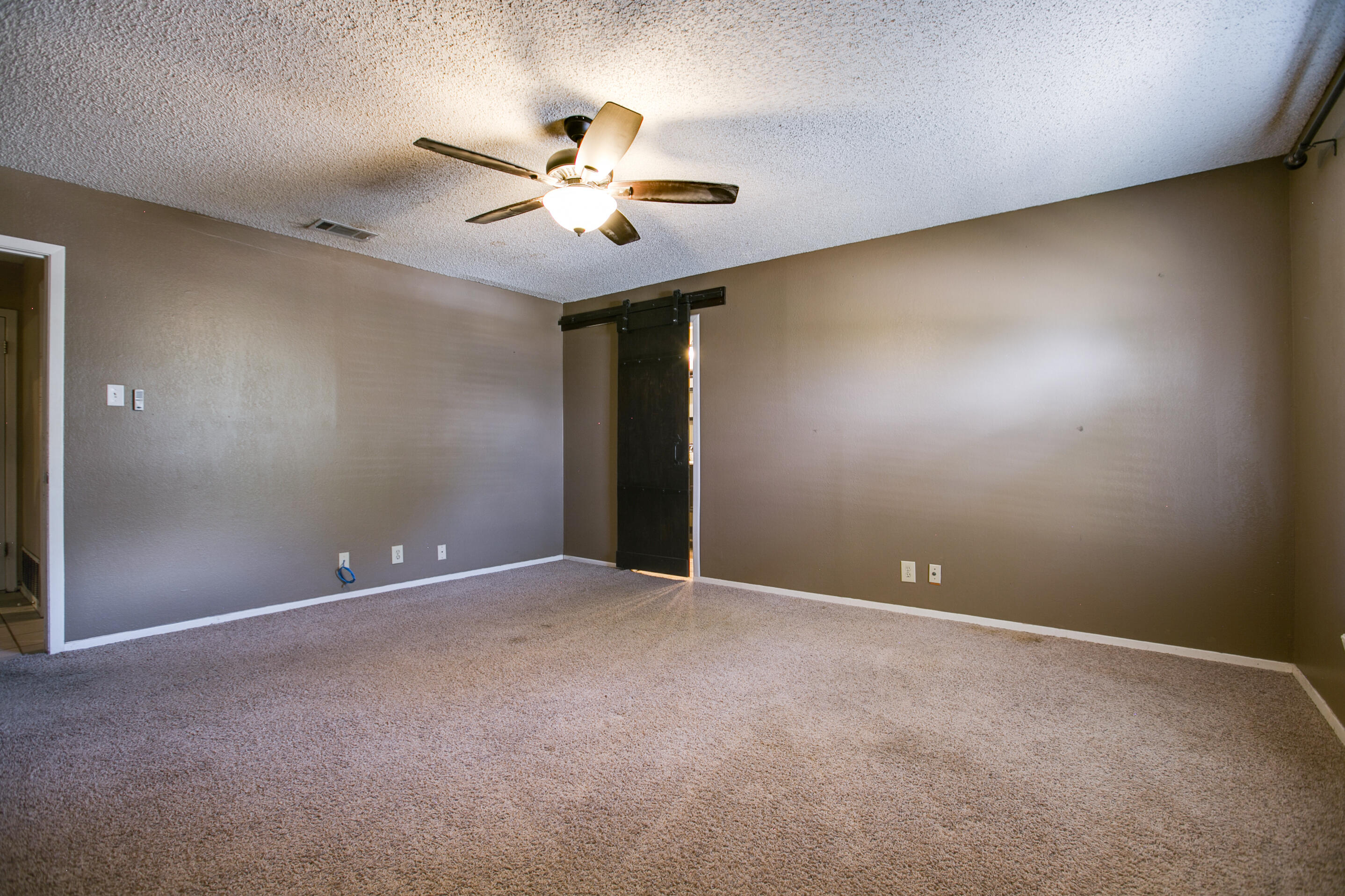 3101 Timber Ridge Drive Property Photo 28