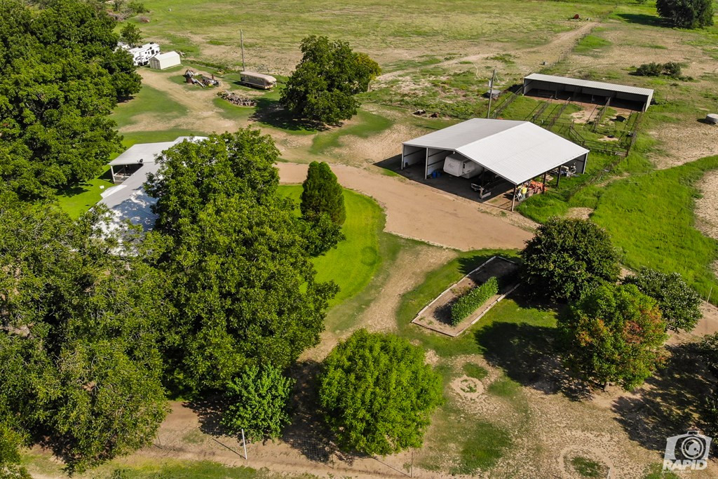16753 S Us Highway 277 Property Photo 5