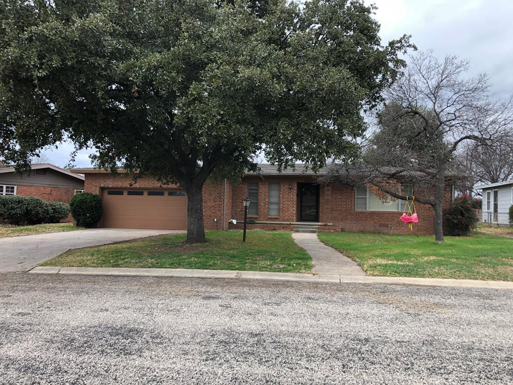 2213 Delker Drive Property Photo 1