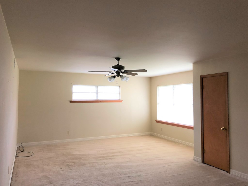 2213 Delker Drive Property Photo 11