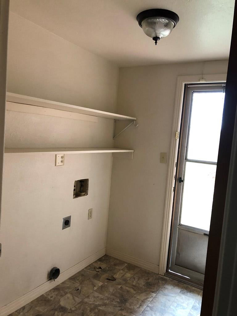 2213 Delker Drive Property Photo 12