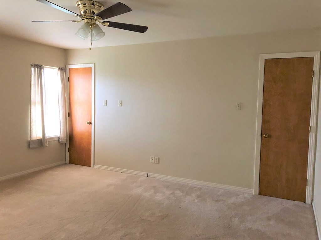 2213 Delker Drive Property Photo 13