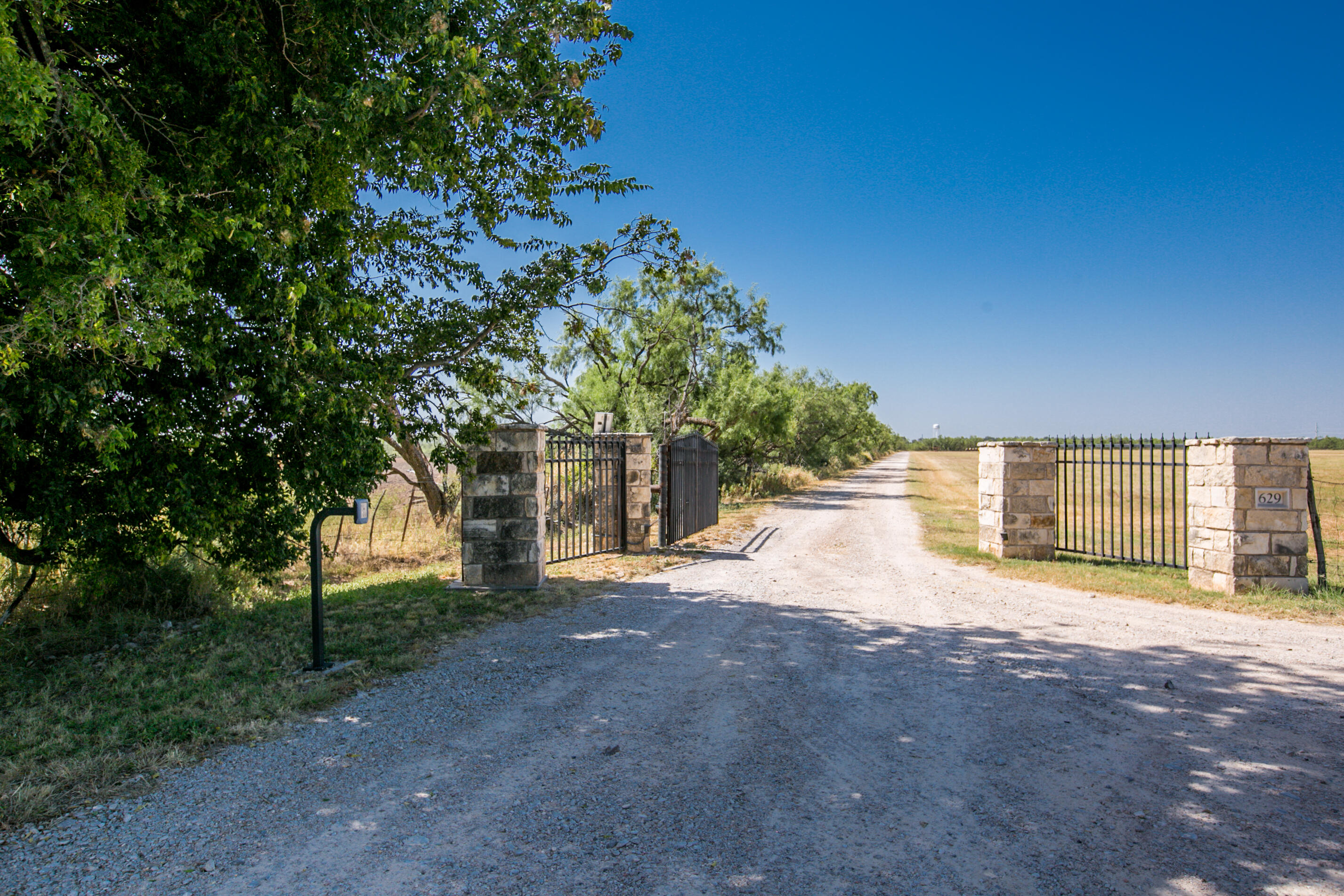 629 Co Rd 356 Property Photo 1