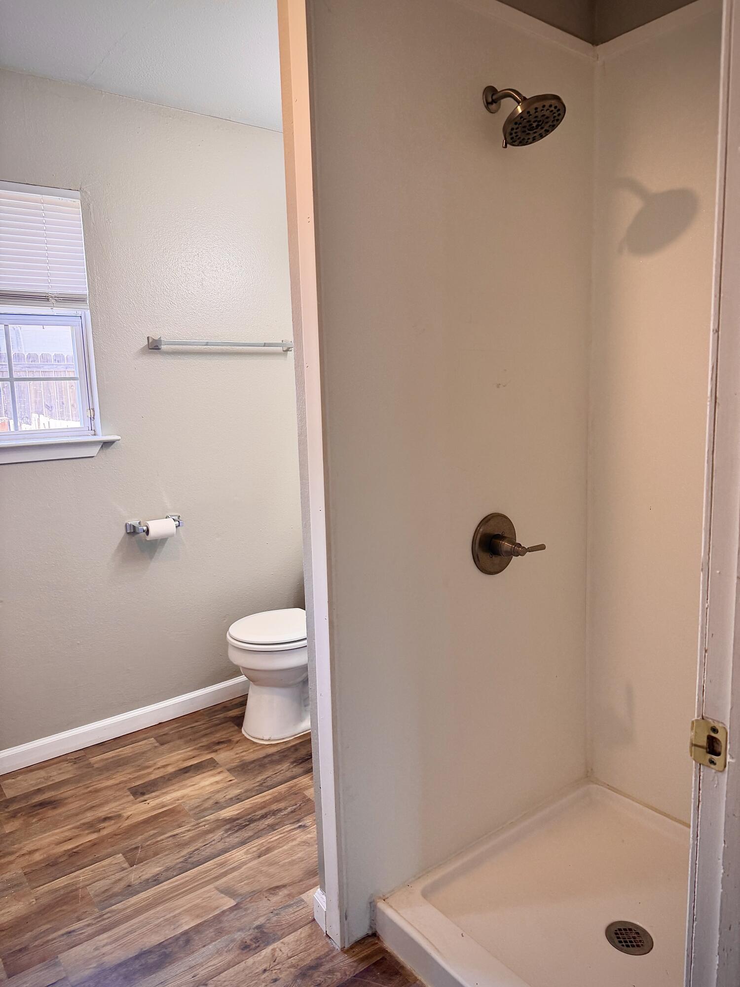 2117 Woodlawn Drive Property Photo 13