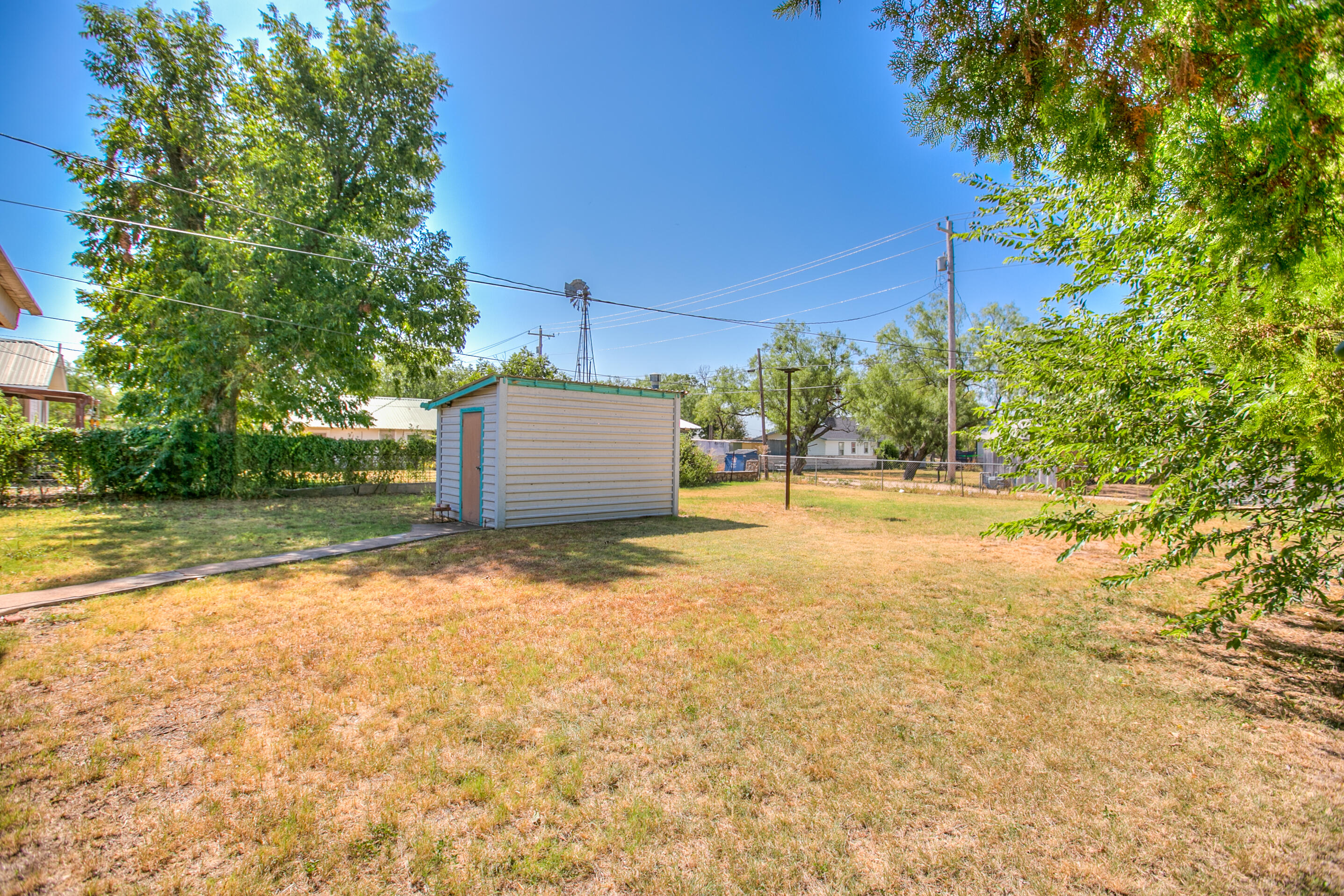 1305 N 8th Street Property Photo 25