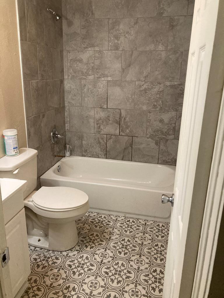 1204 Hassell Street Property Photo 4