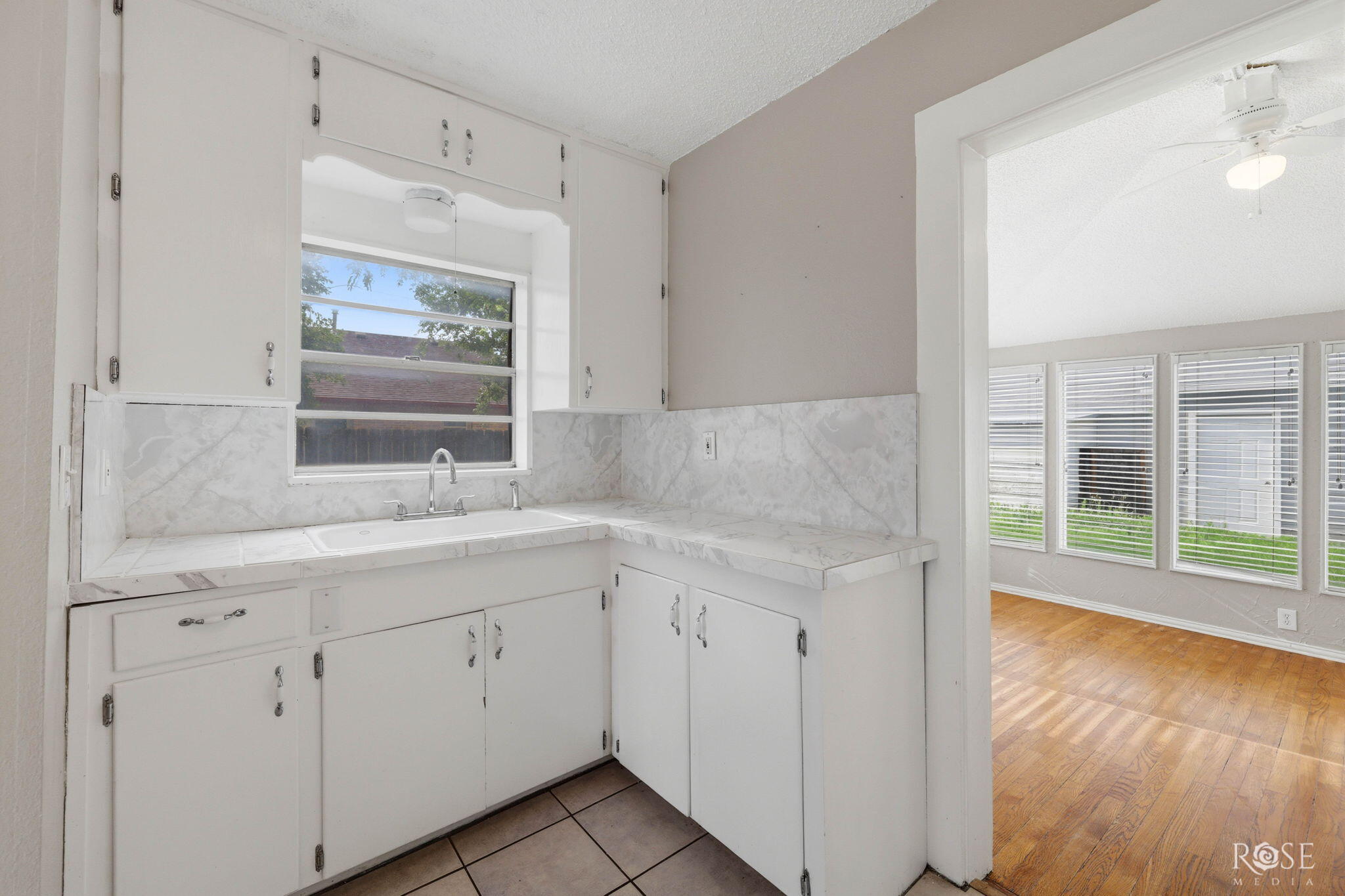 1302 S David Street Property Photo 14