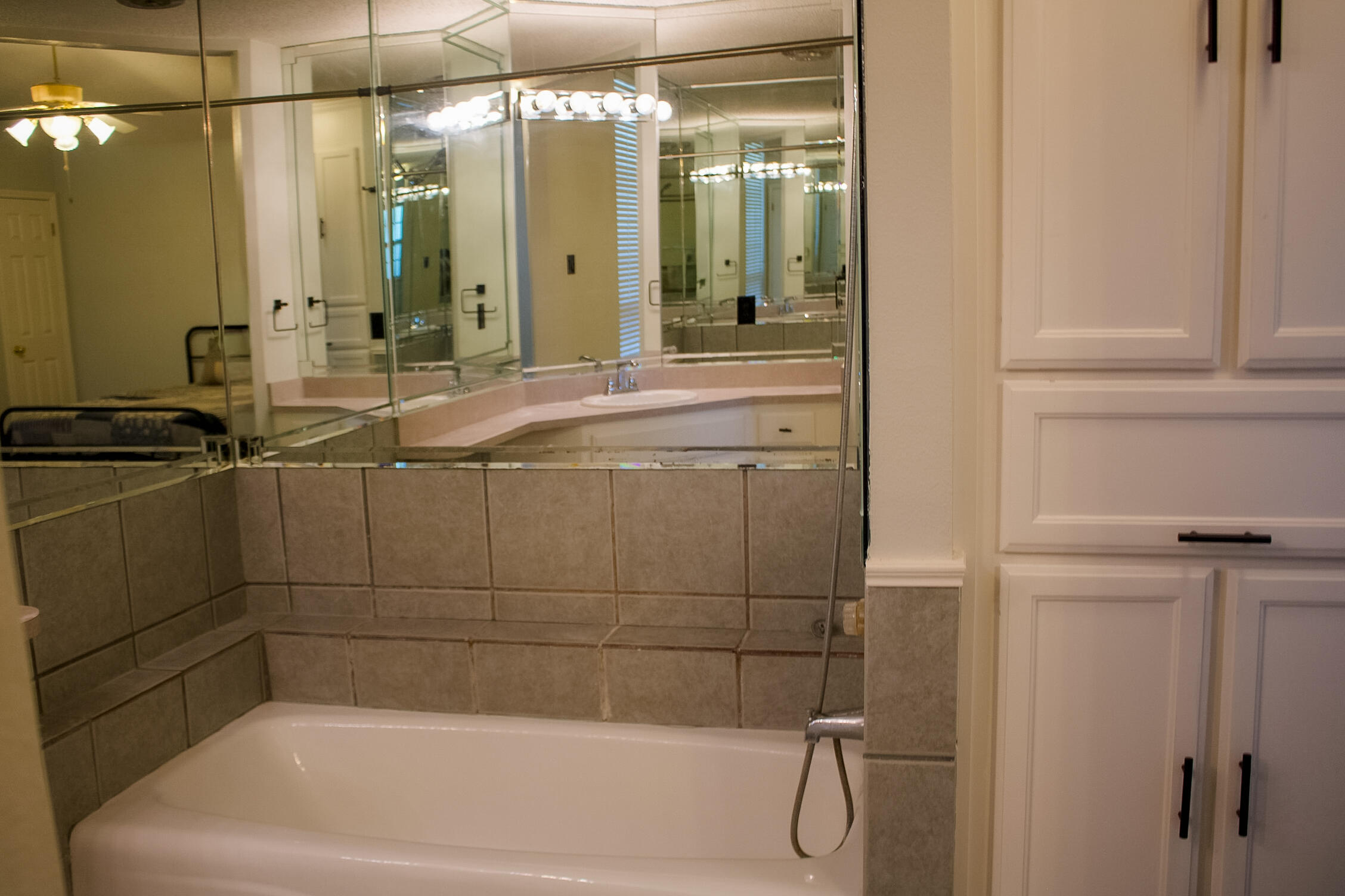 3503 Greenridge Drive Property Photo 9