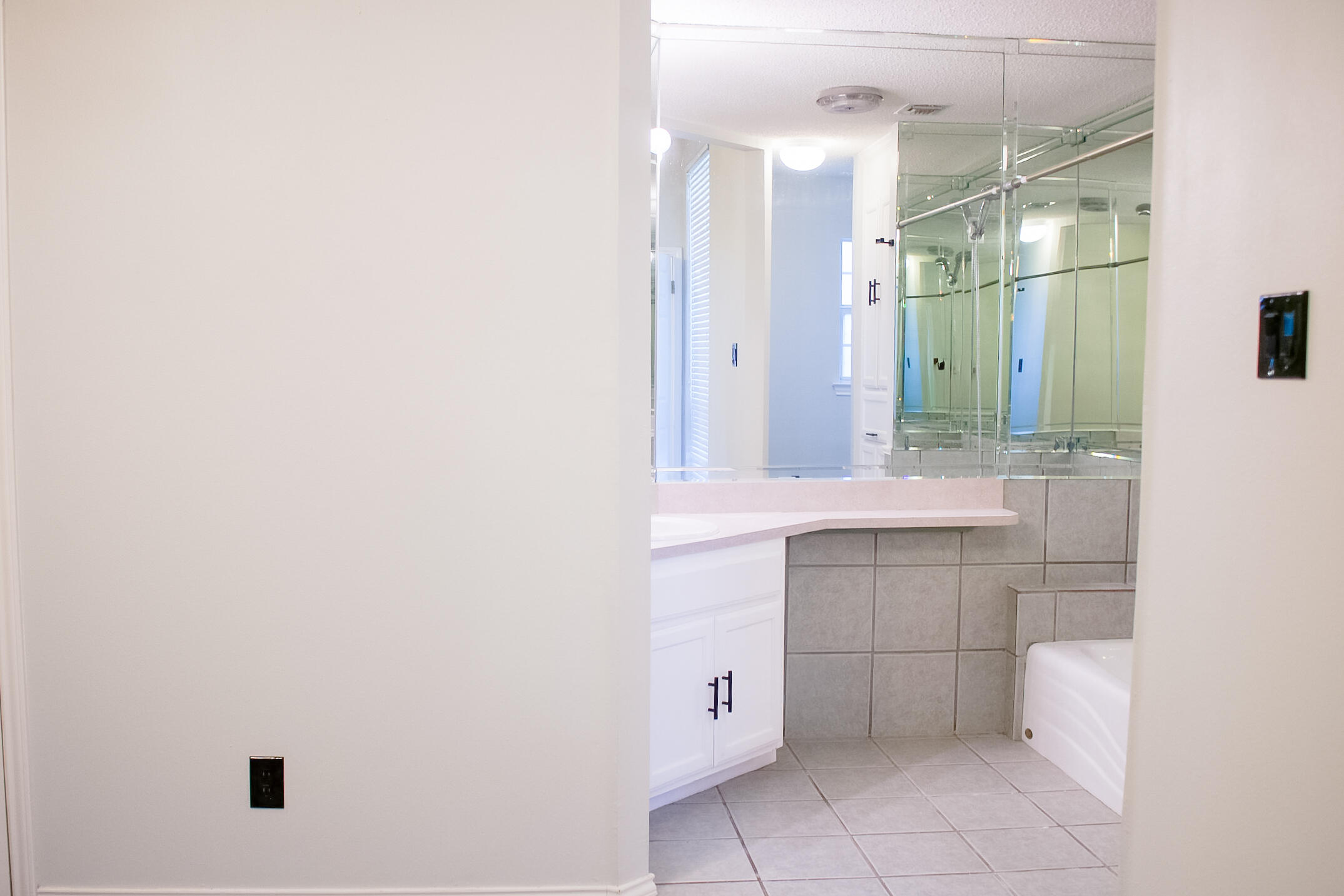 3503 Greenridge Drive Property Photo 10