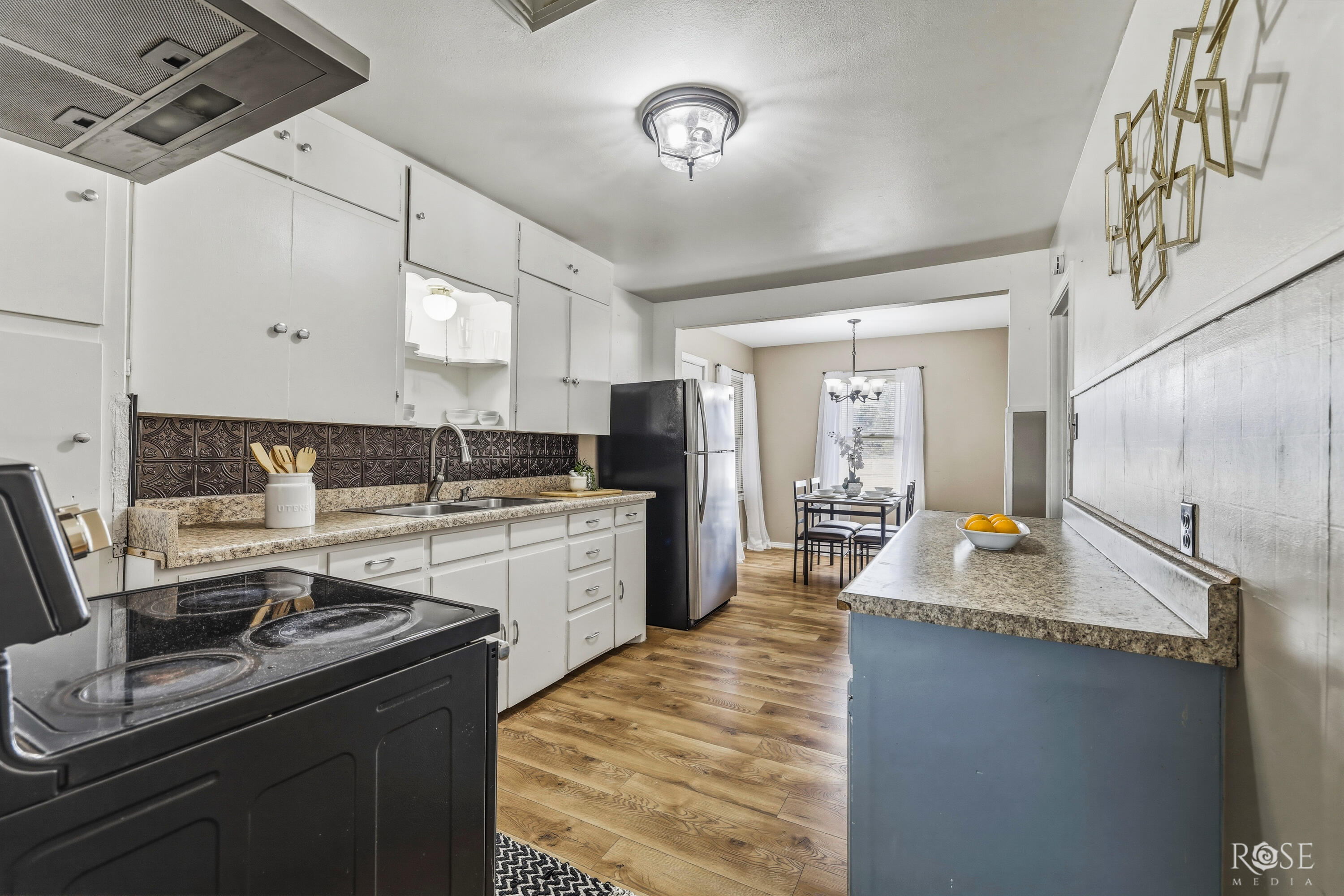 145 Arlington Street Property Photo 6
