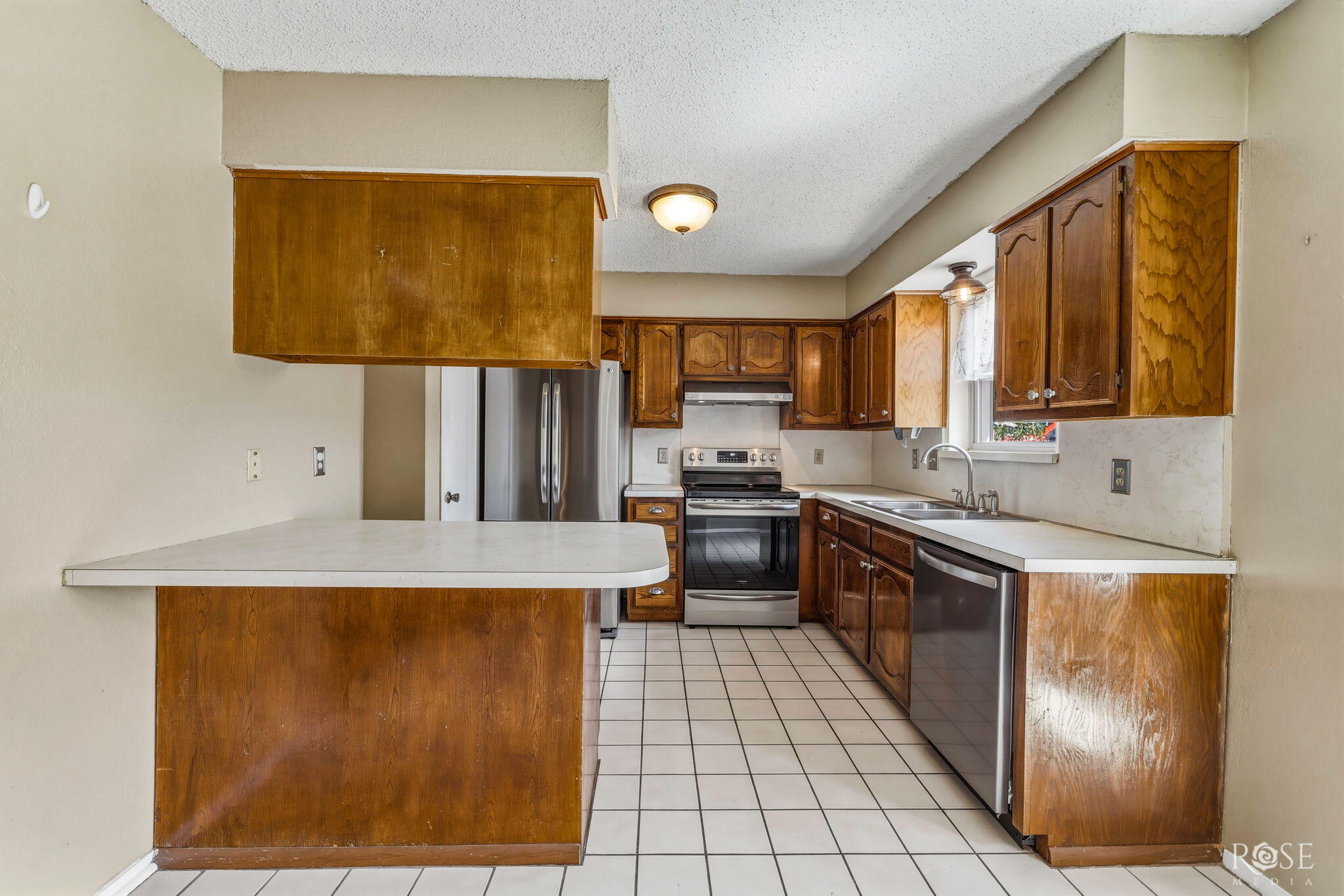 102 Inwood Drive Property Photo 10