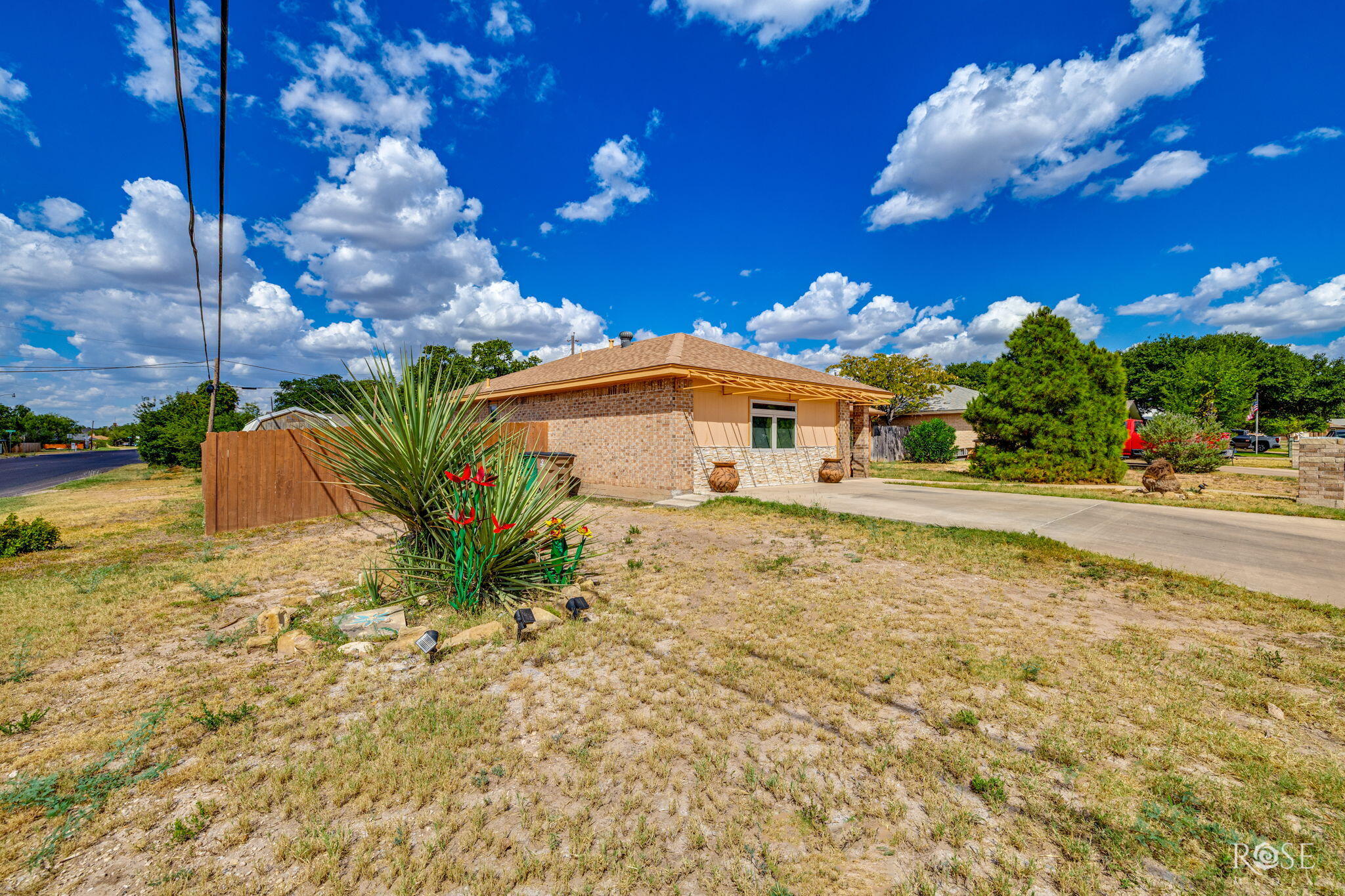 102 Inwood Drive Property Photo 34