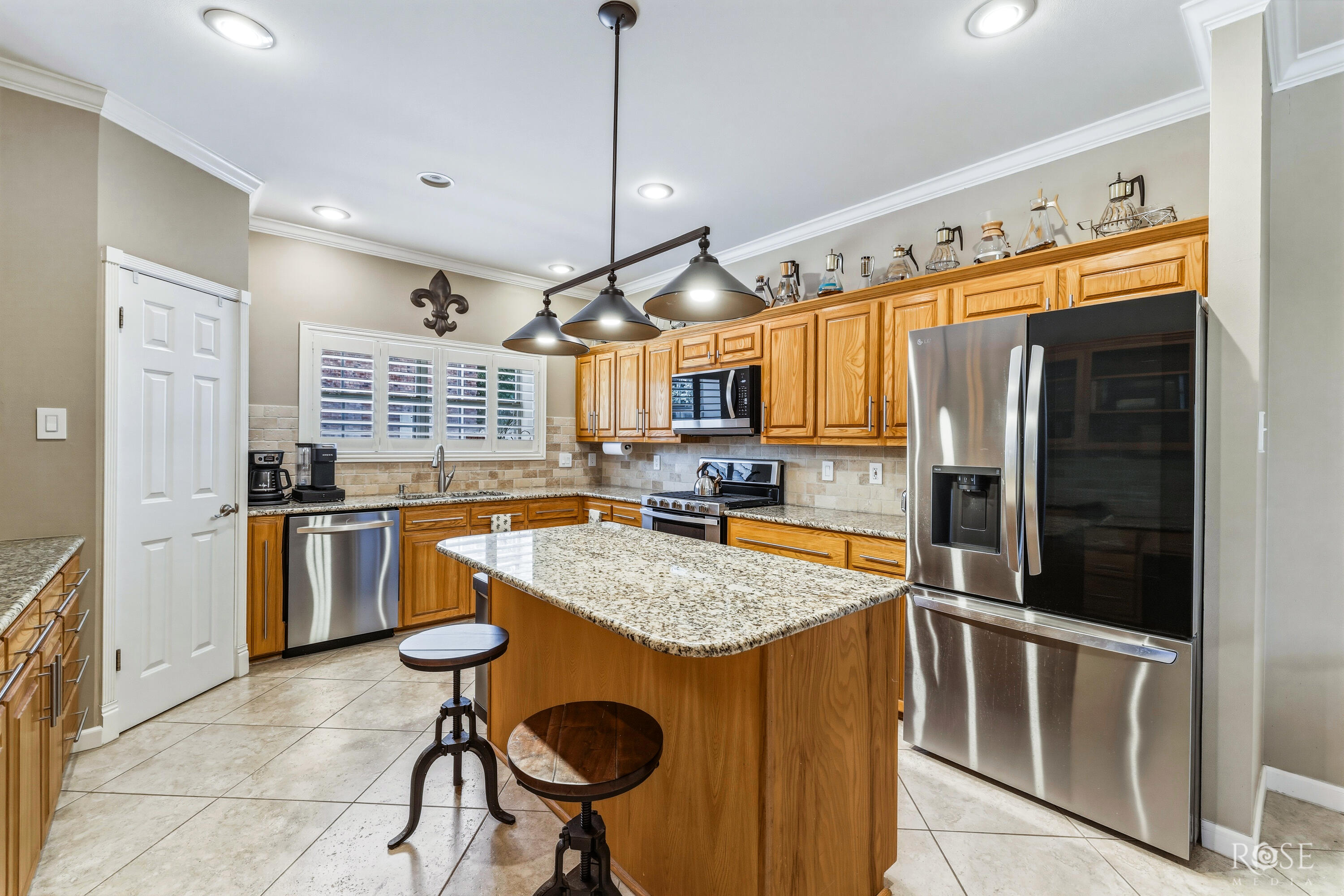 1354 Gleneagles Drive Property Photo 18
