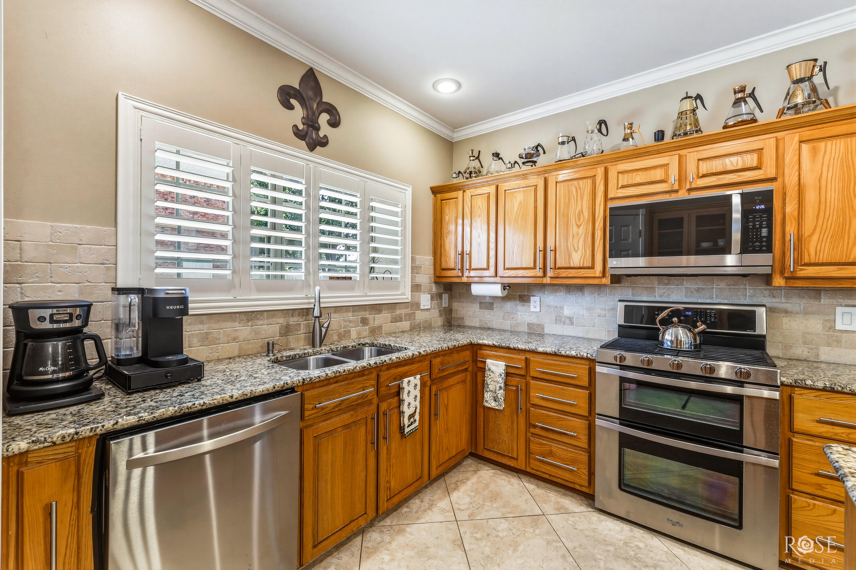 1354 Gleneagles Drive Property Photo 20