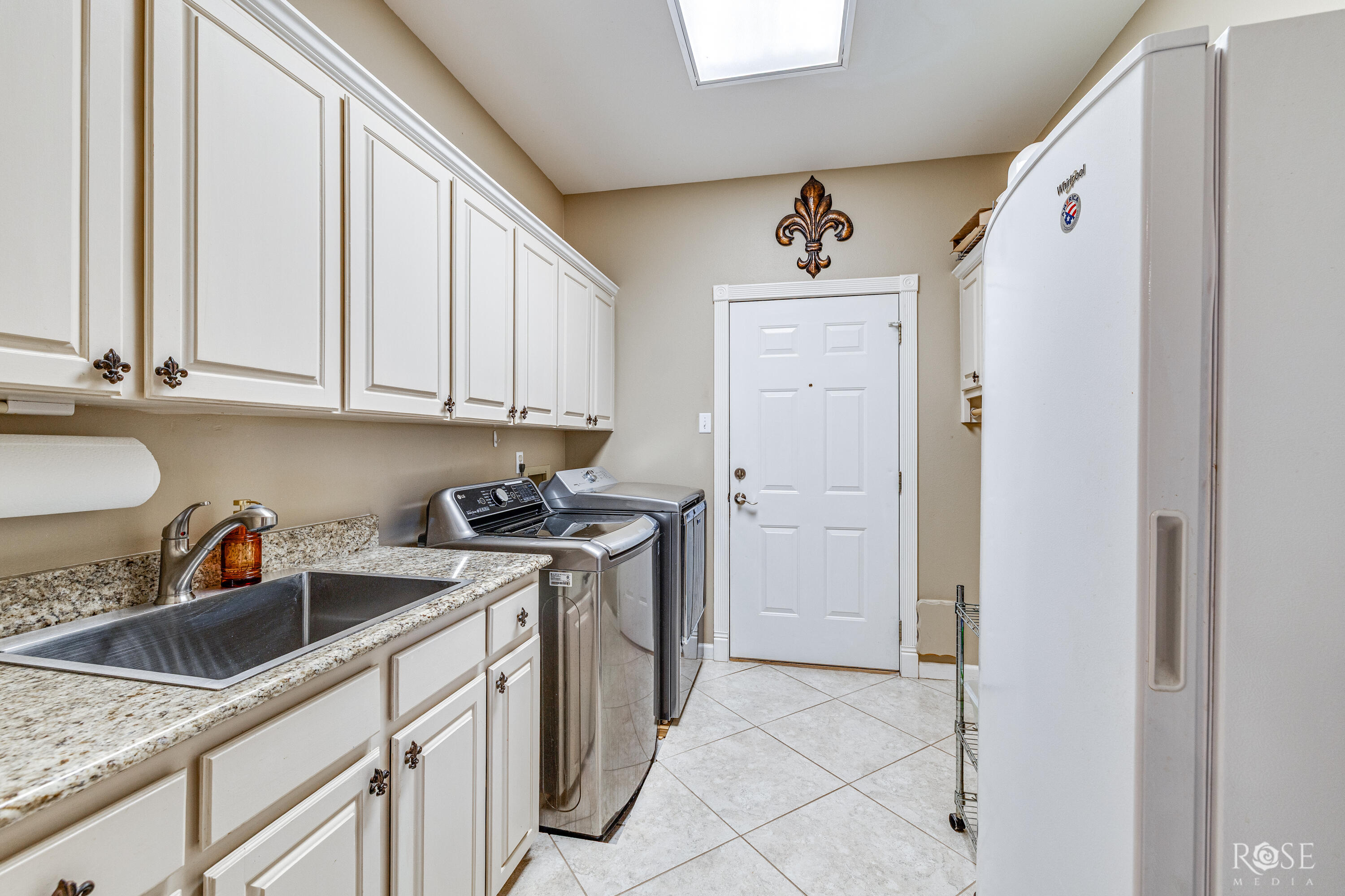 1354 Gleneagles Drive Property Photo 42