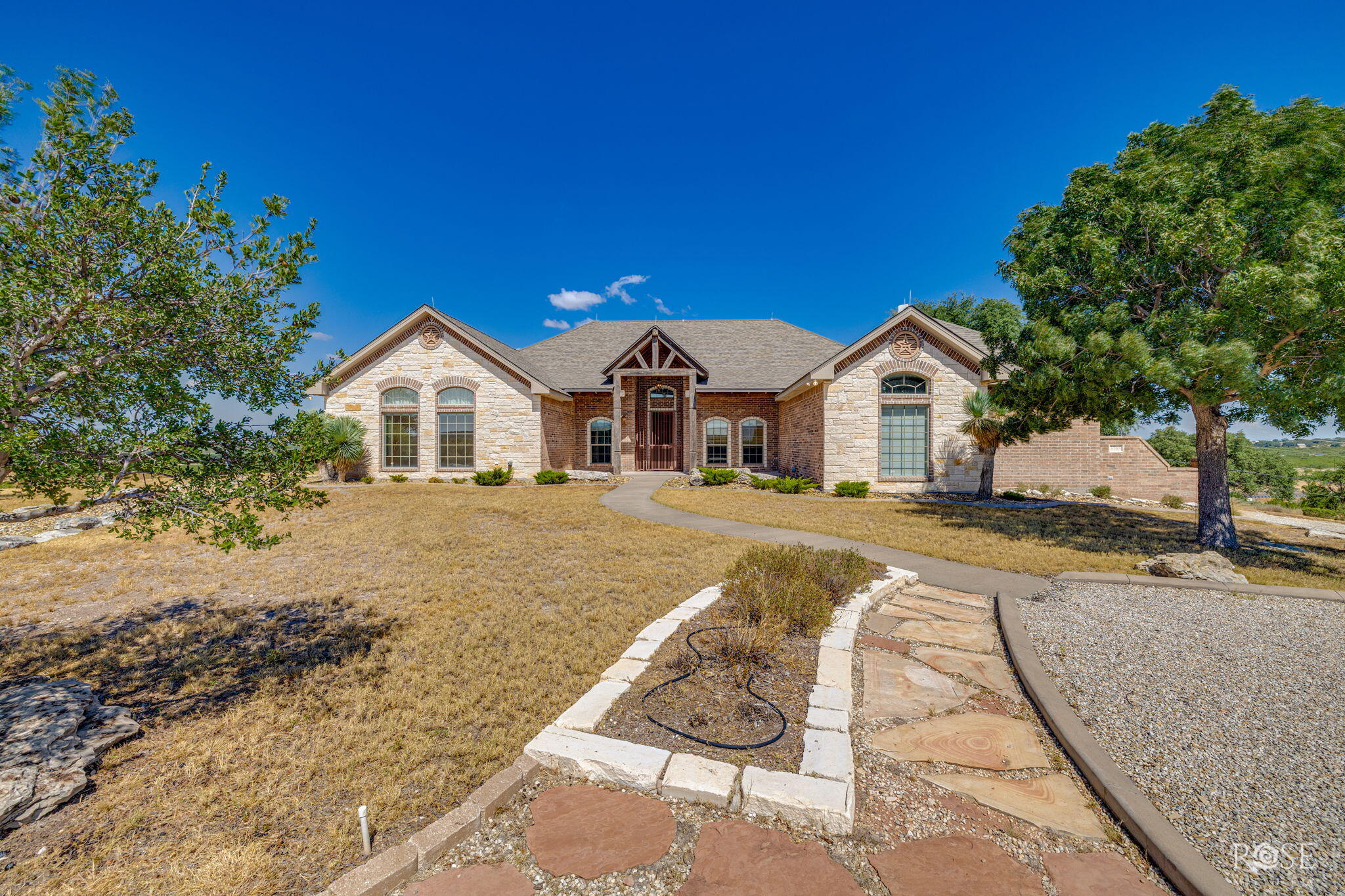 3765 Encino Drive Property Photo 4