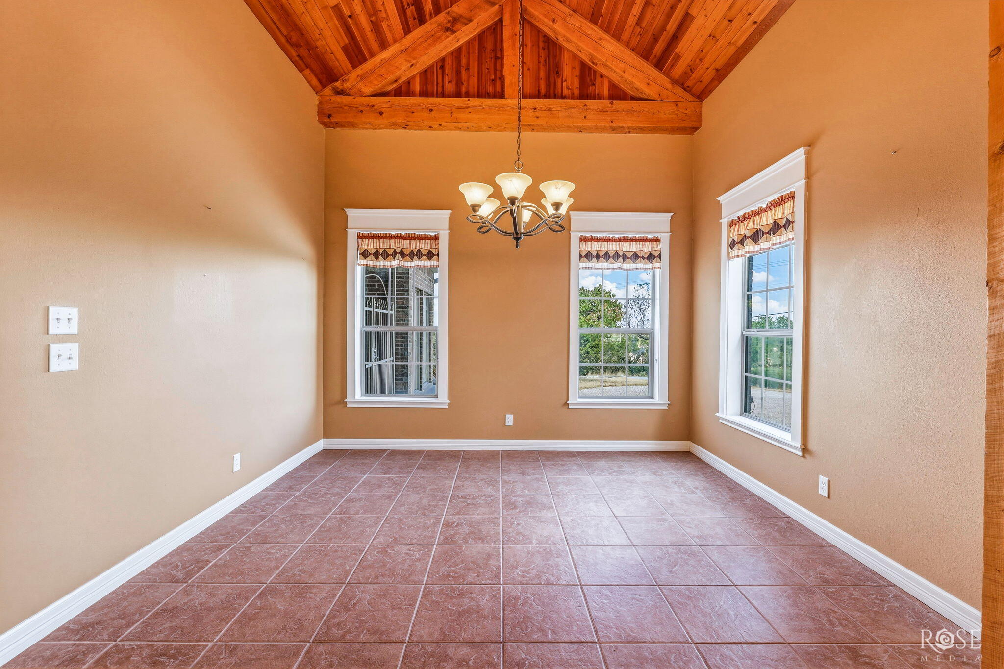 3765 Encino Drive Property Photo 16