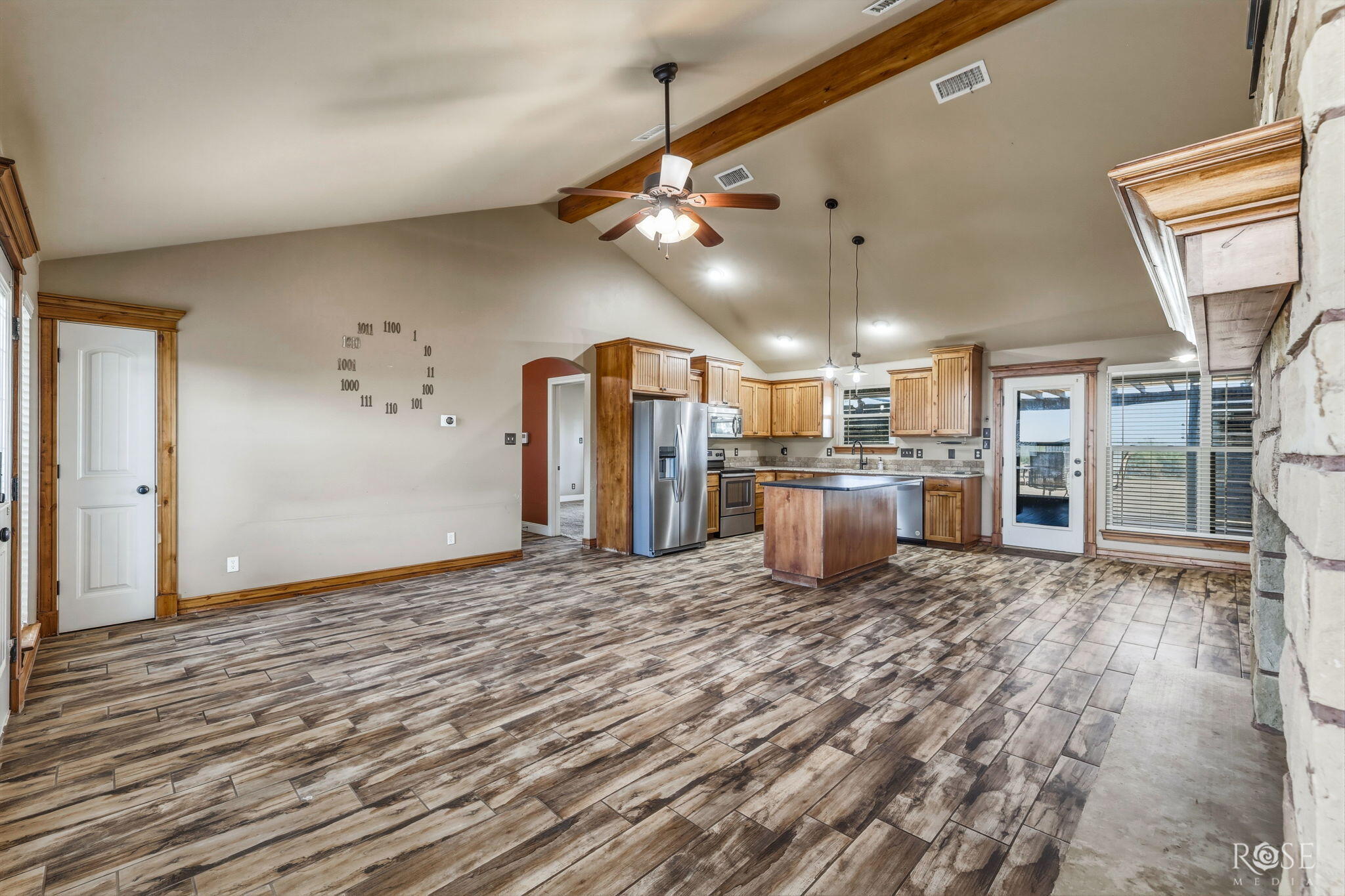 7820 Elk Run Property Photo 11