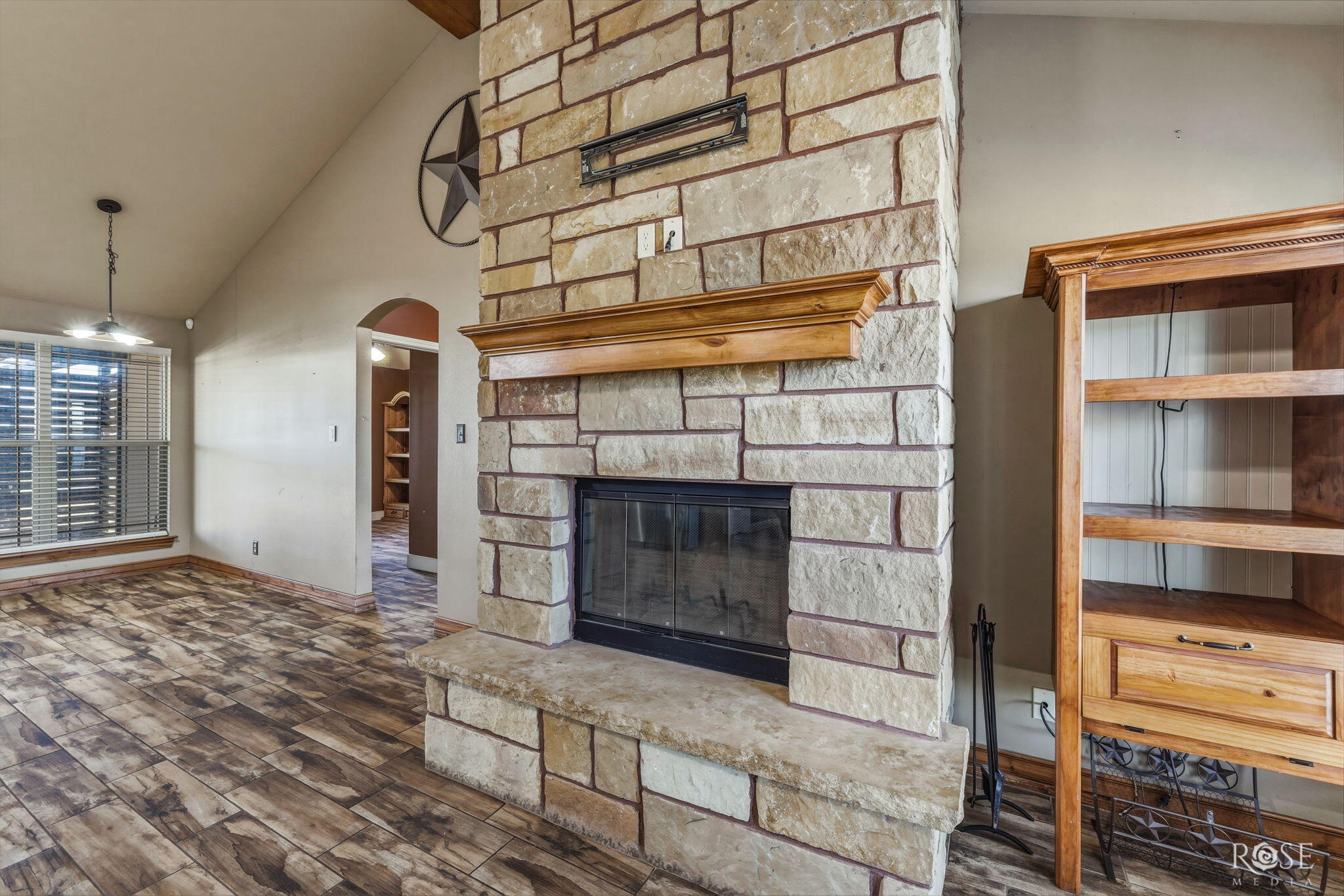 7820 Elk Run Property Photo 12